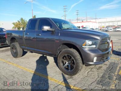 2017 RAM 1500 Sport 4X4 6'4 Box, серый — VIN 1C6RR7HT4HS620779, IAAI