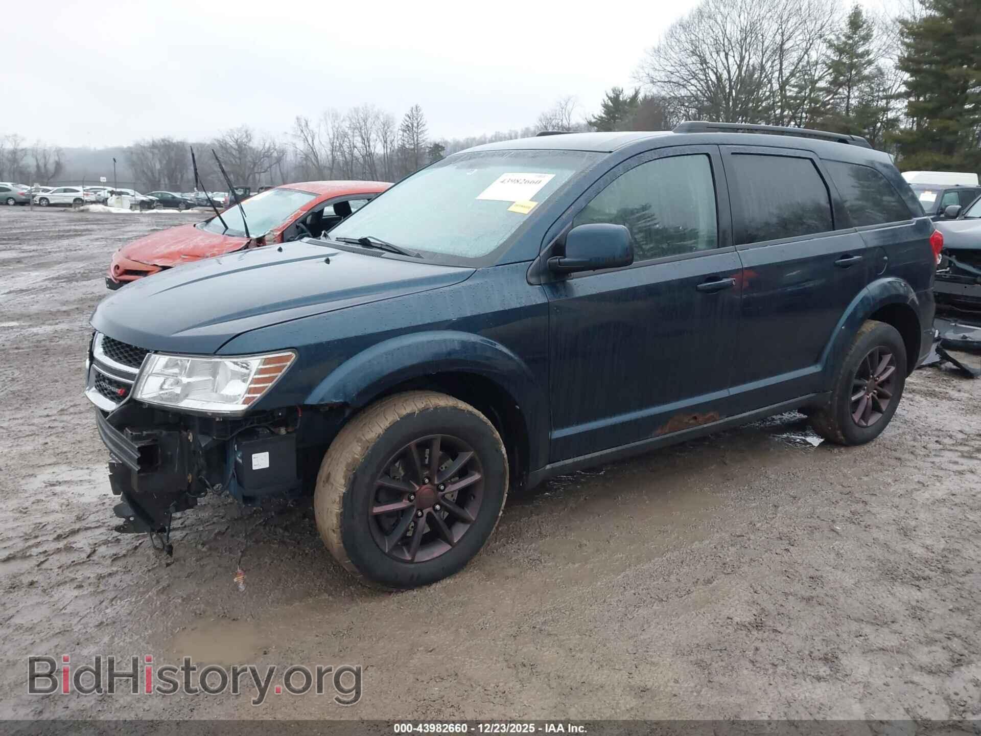 2014 DODGE JOURNEY - VIN: 3C4PDCBBXET214152 - Фото 2