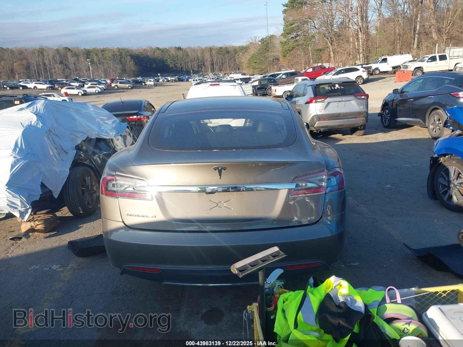 2016 TESLA MODEL S - VIN: 5YJSA1E10GF127971 - Photo 16