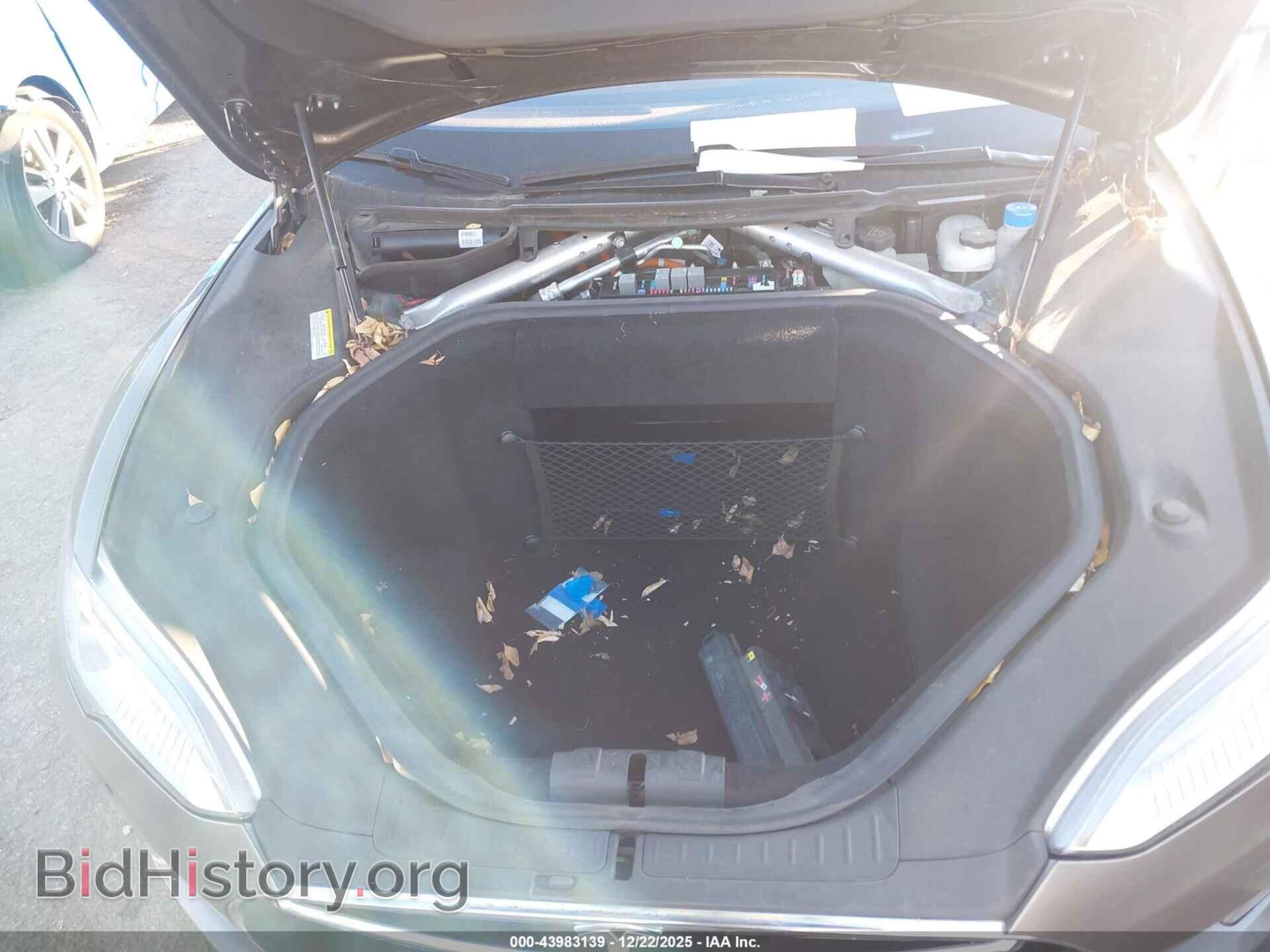 2016 TESLA MODEL S - VIN: 5YJSA1E10GF127971 - Photo 10