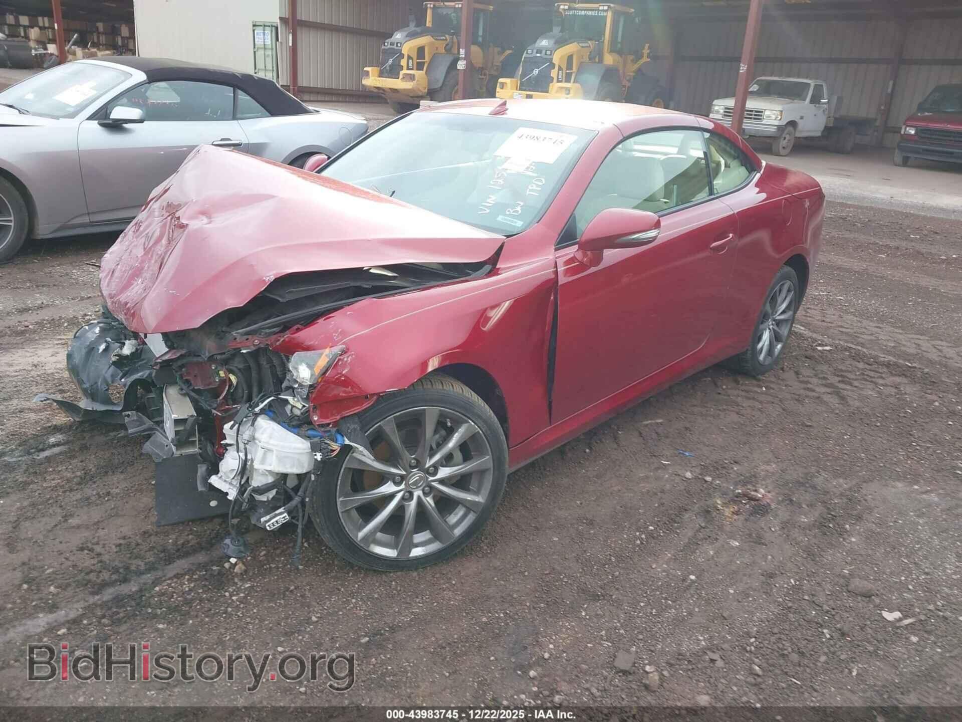 2014 LEXUS IS 250C - VIN: JTHFF2C21E2531252 - Фото 2