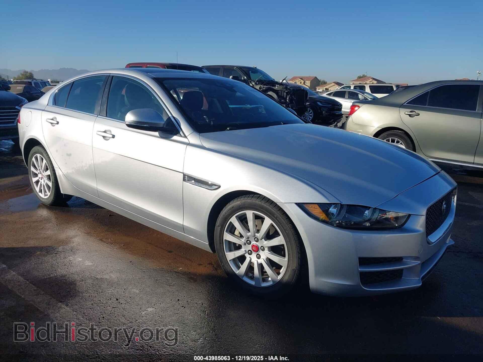 Photo SAJAR4FX2KCP48712 - JAGUAR XE 2019