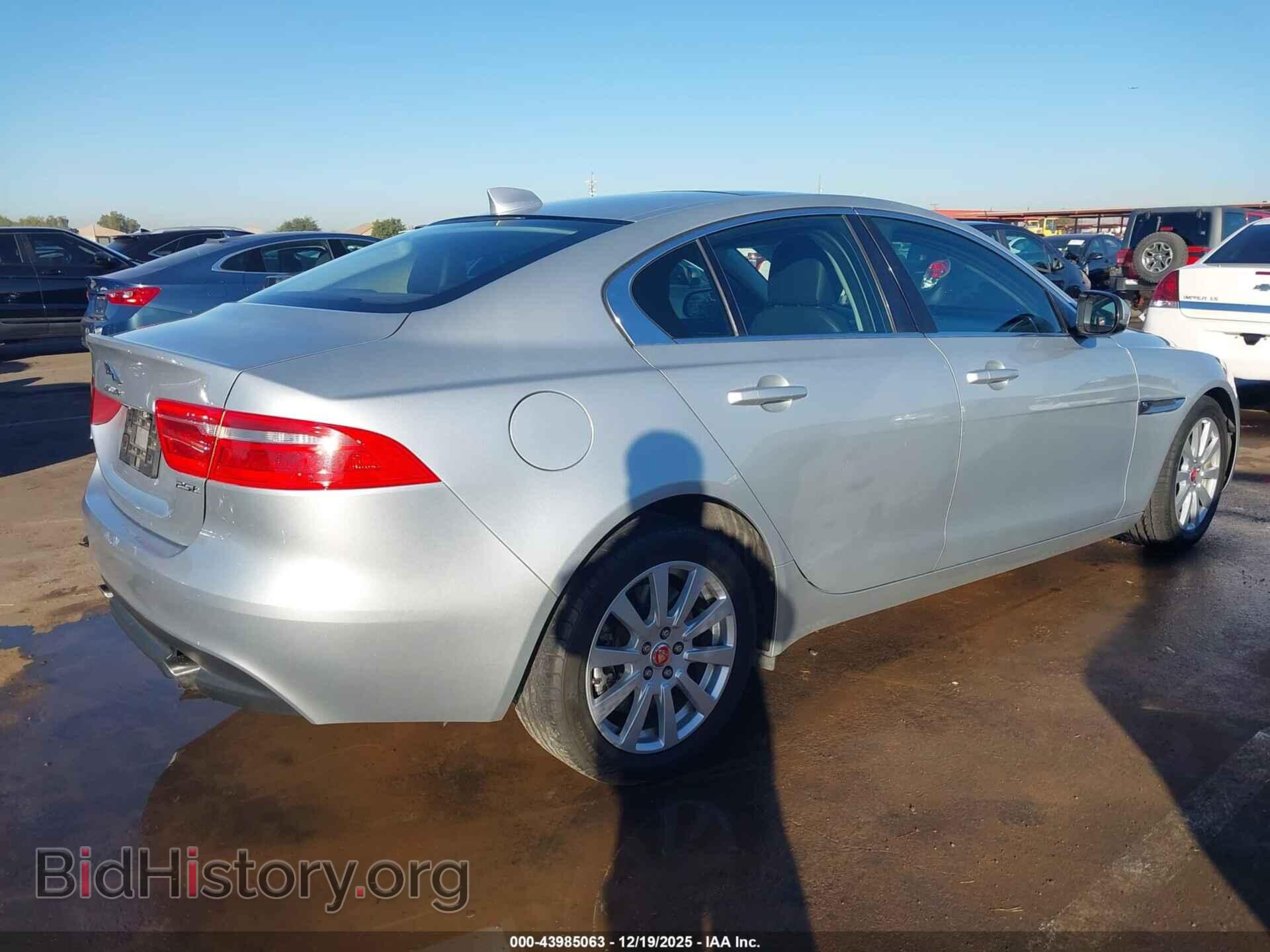 2019 JAGUAR XE - VIN: SAJAR4FX2KCP48712 - Фото 4