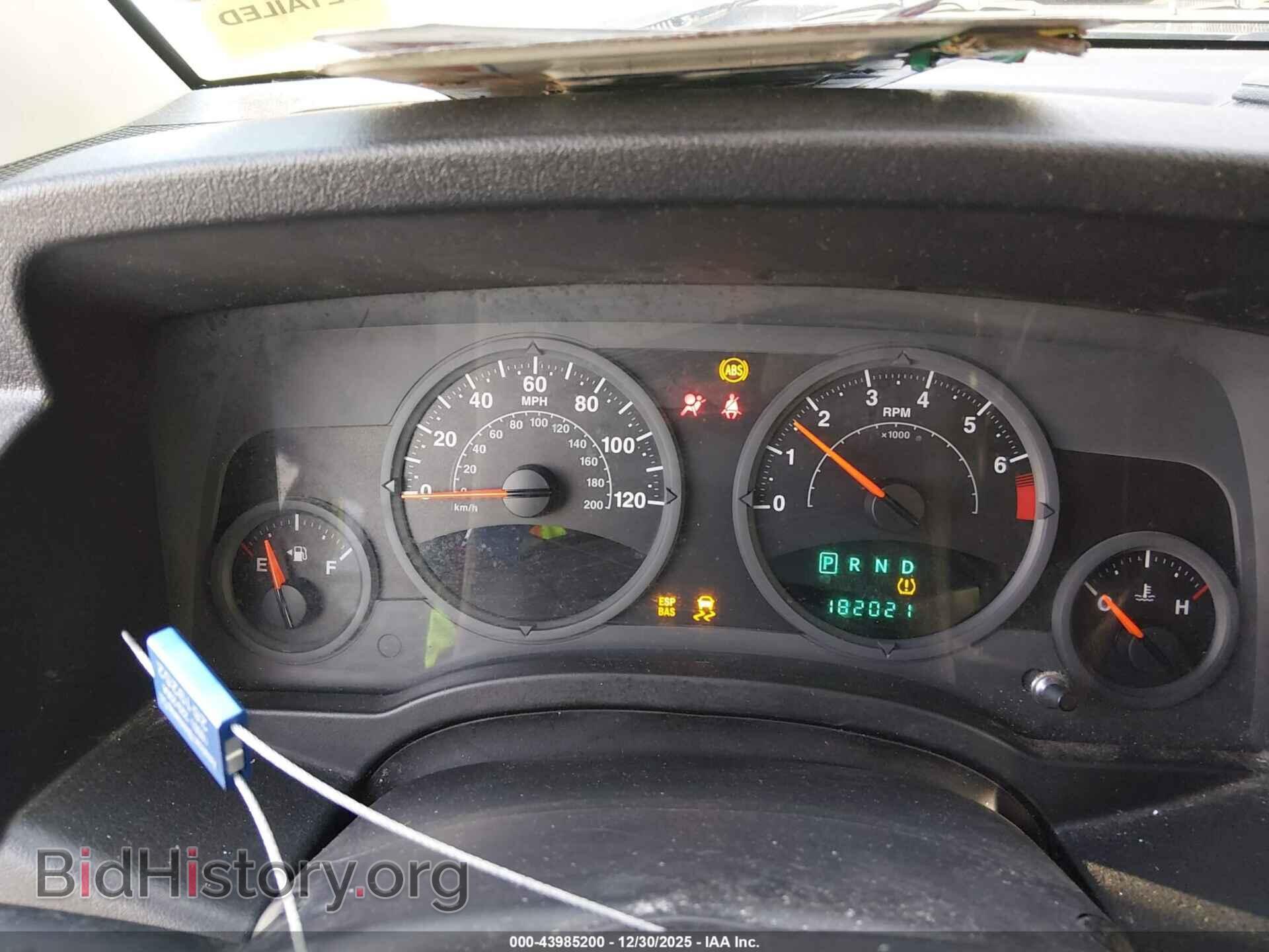 2008 JEEP COMPASS - VIN: 1J8FT47068D758419 - Фото 7