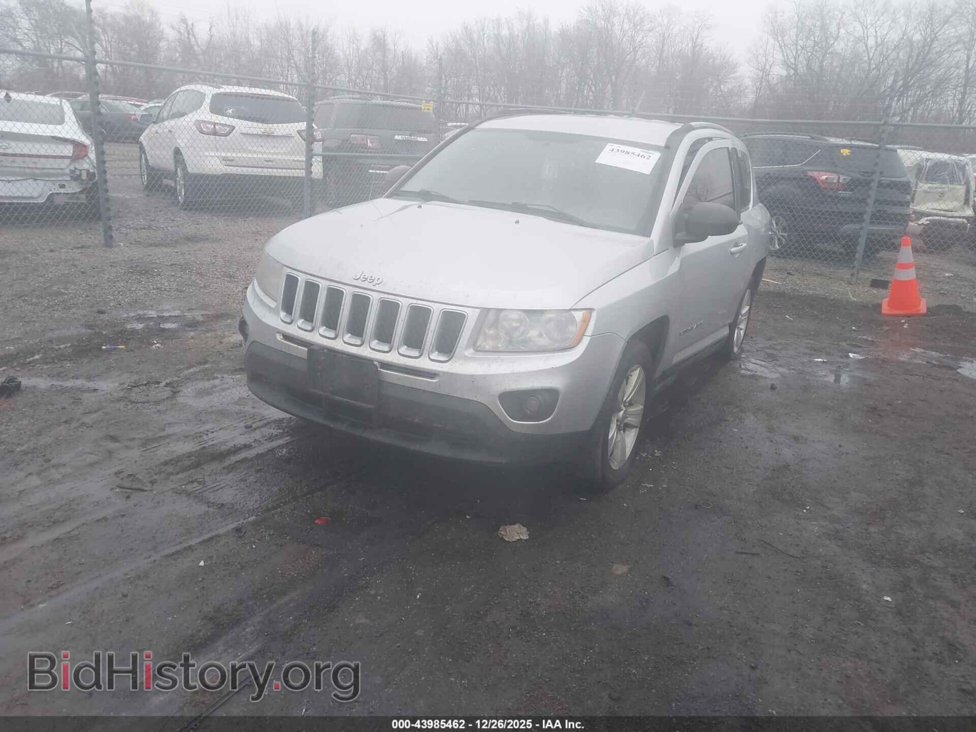 2011 JEEP COMPASS - VIN: 1J4NT1FB6BD286938 - Фото 2