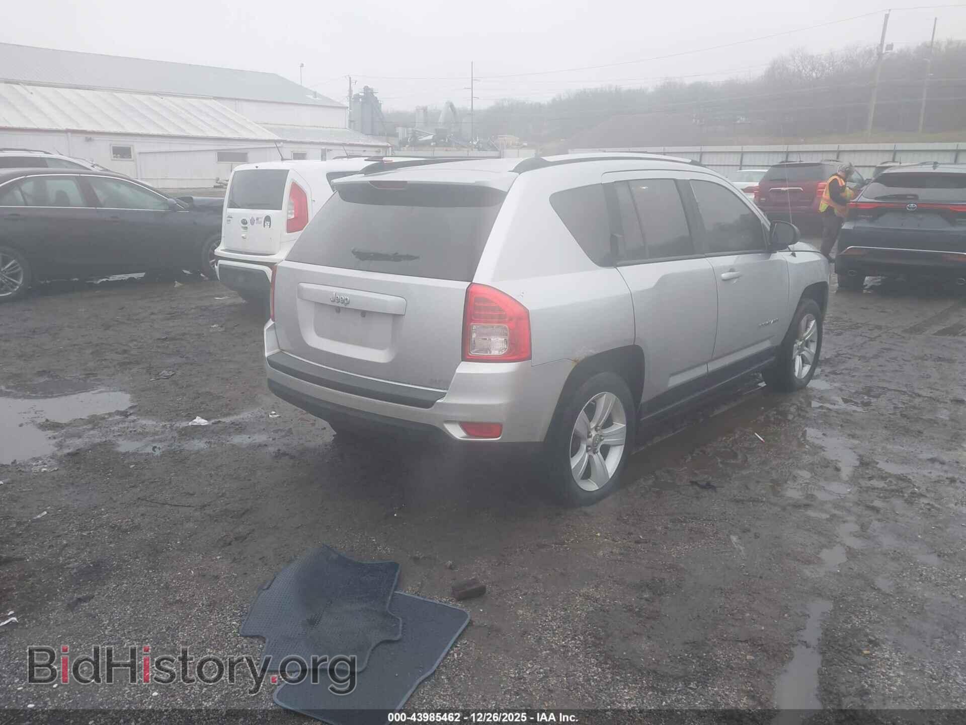 2011 JEEP COMPASS - VIN: 1J4NT1FB6BD286938 - Фото 4