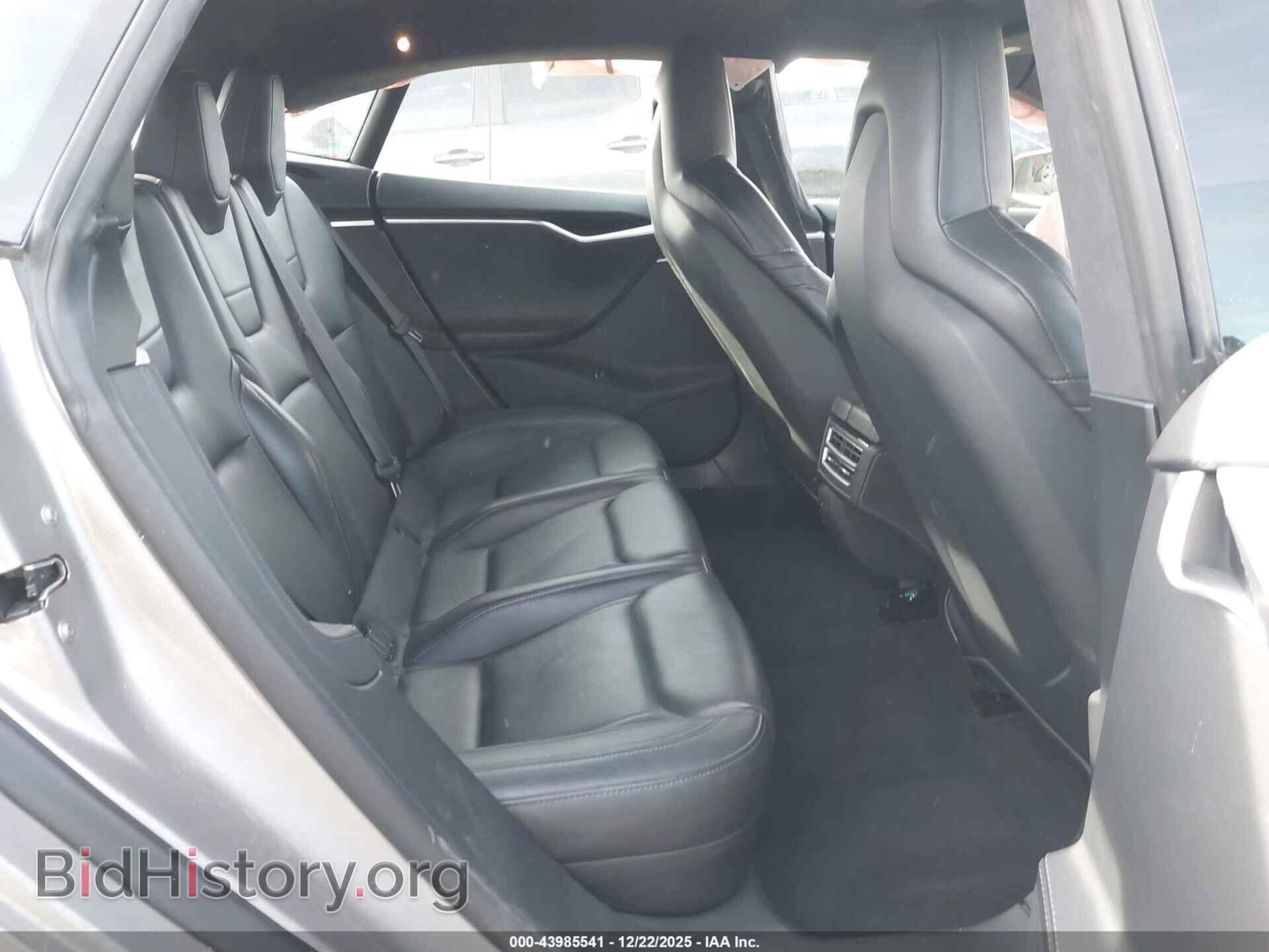2015 TESLA MODEL S - VIN: 5YJSA1H29FFP64375 - Photo 8