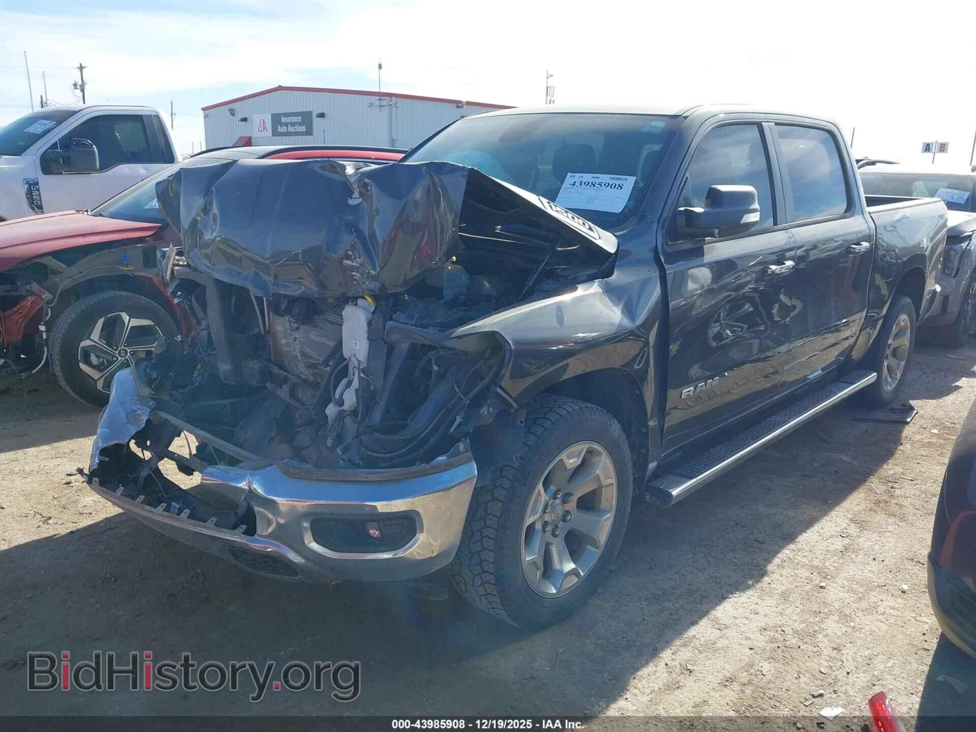 2020 RAM 1500 - VIN: 1C6RREFT6LN238199 - Photo 2