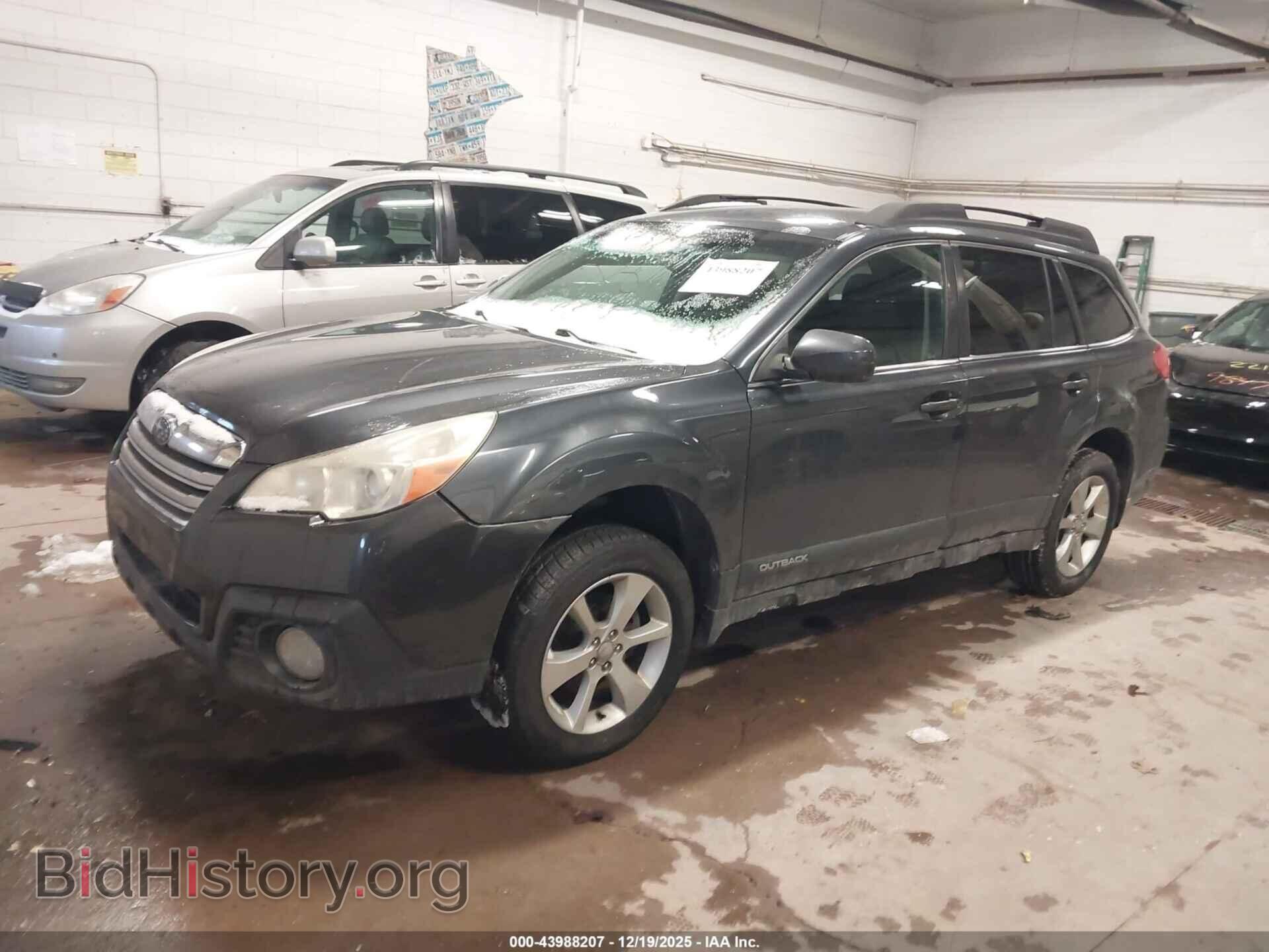 2013 SUBARU OUTBACK - VIN: 4S4BRBCC4D3207667 - Фото 2