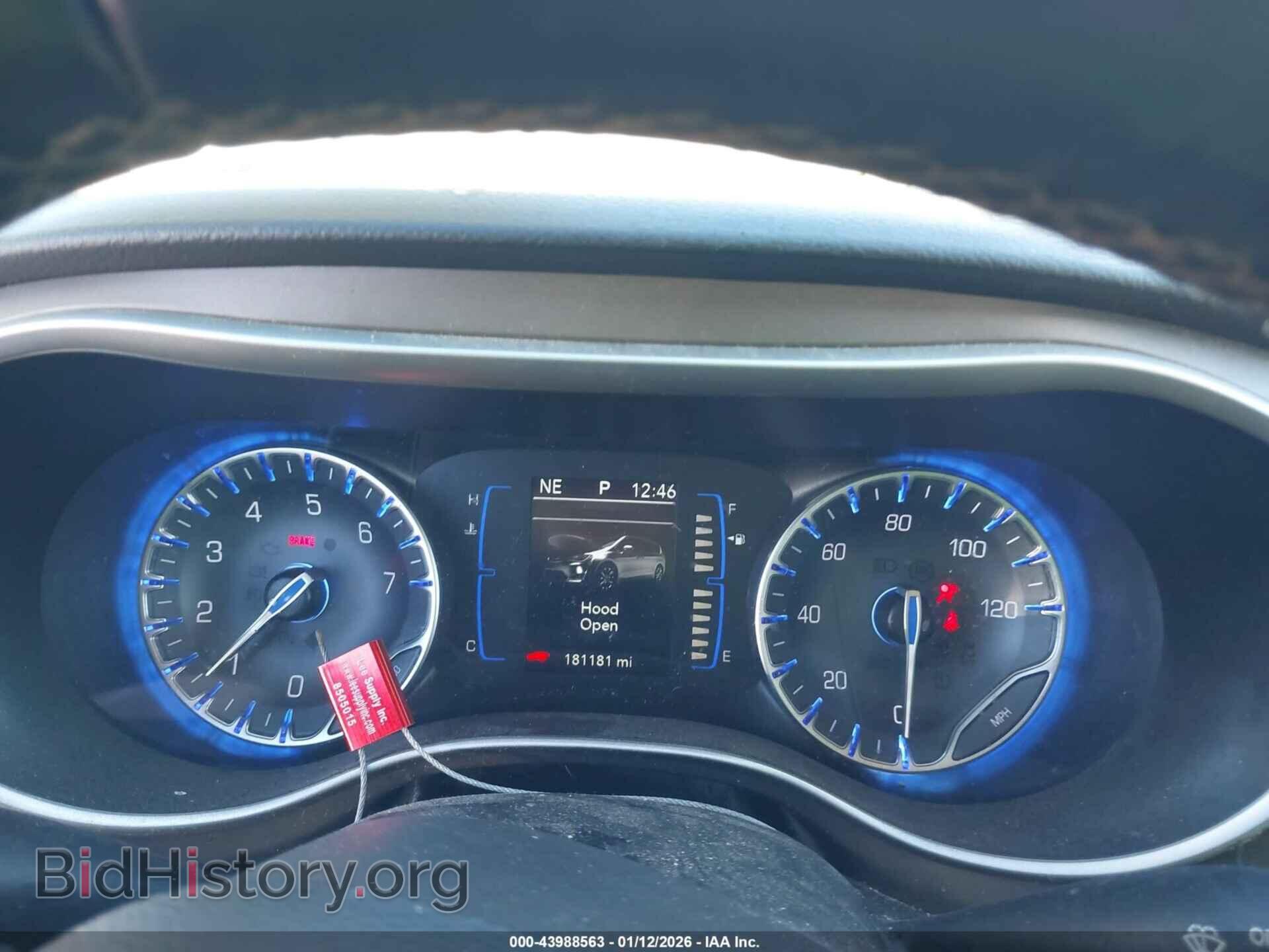 2018 CHRYSLER PACIFICA - VIN: 2C4RC1BGXJR130650 - Фото 7