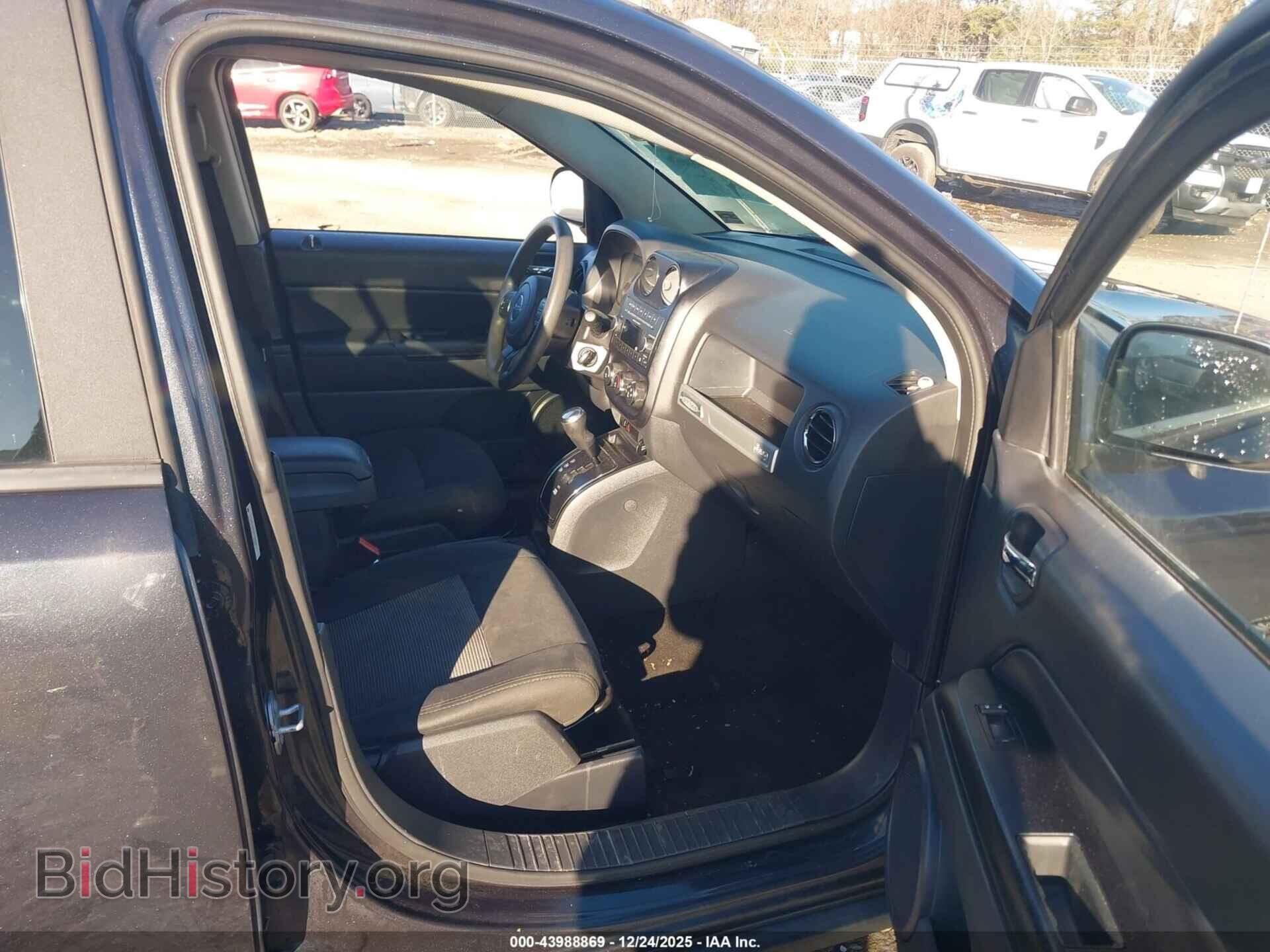 2015 JEEP COMPASS - VIN: 1C4NJDBB3FD423536 - Фото 5