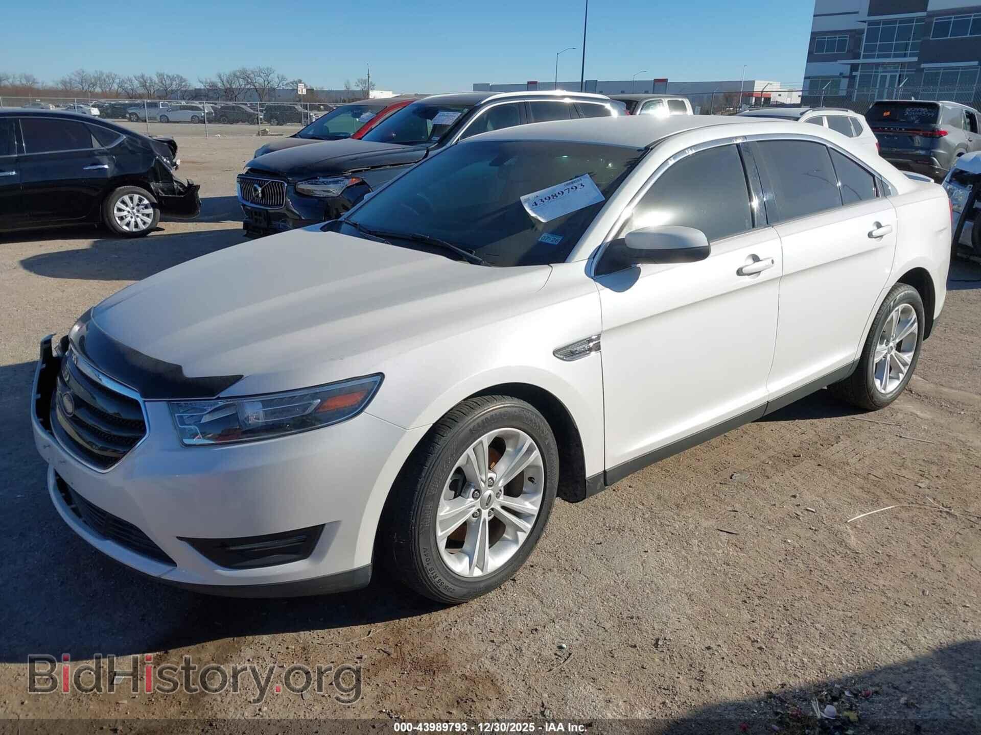 2015 FORD TAURUS - VIN: 1FAHP2E82FG195677 - Фото 2