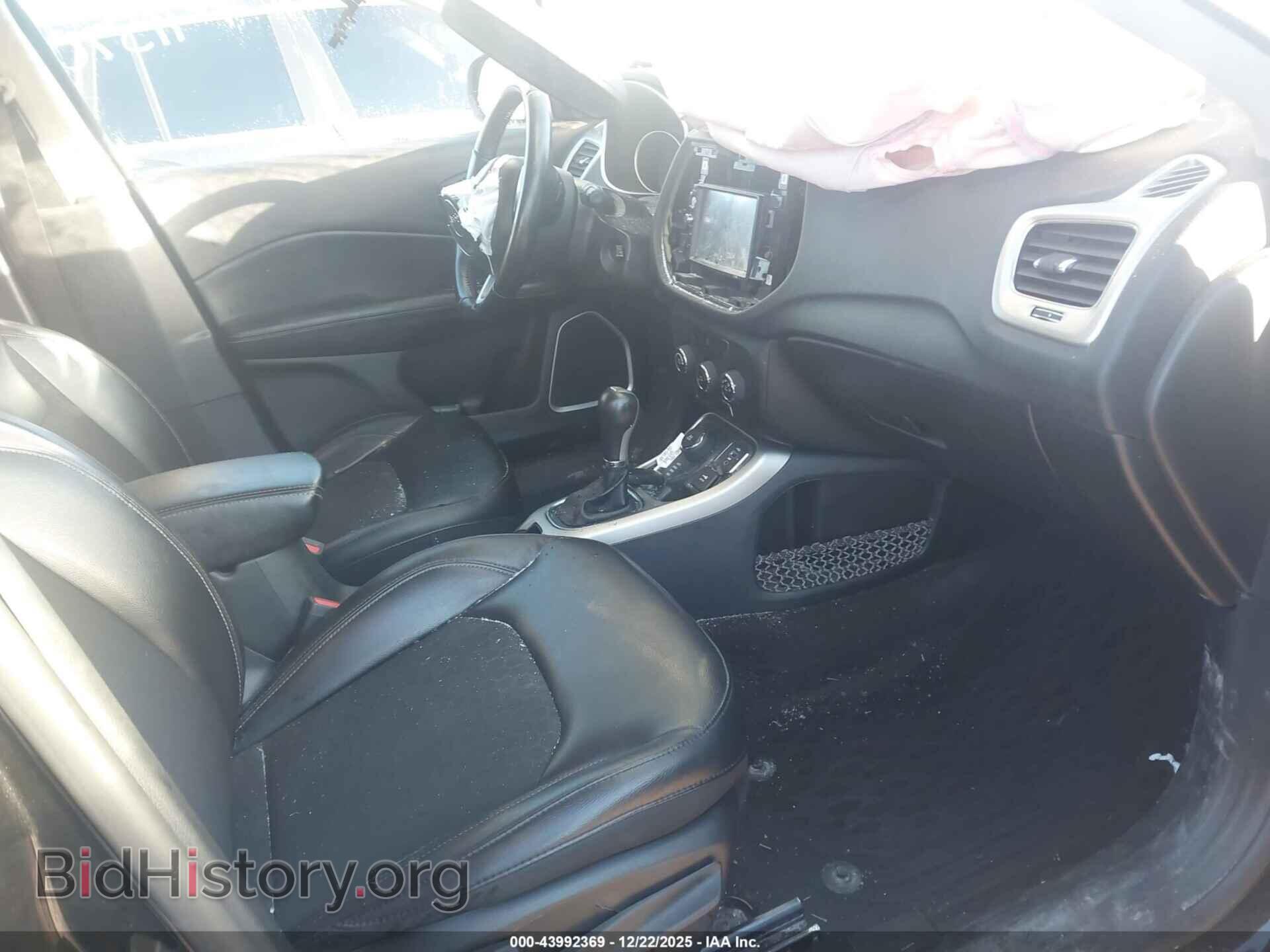 2018 JEEP COMPASS - VIN: 3C4NJDBBXJT246552 - Фото 5