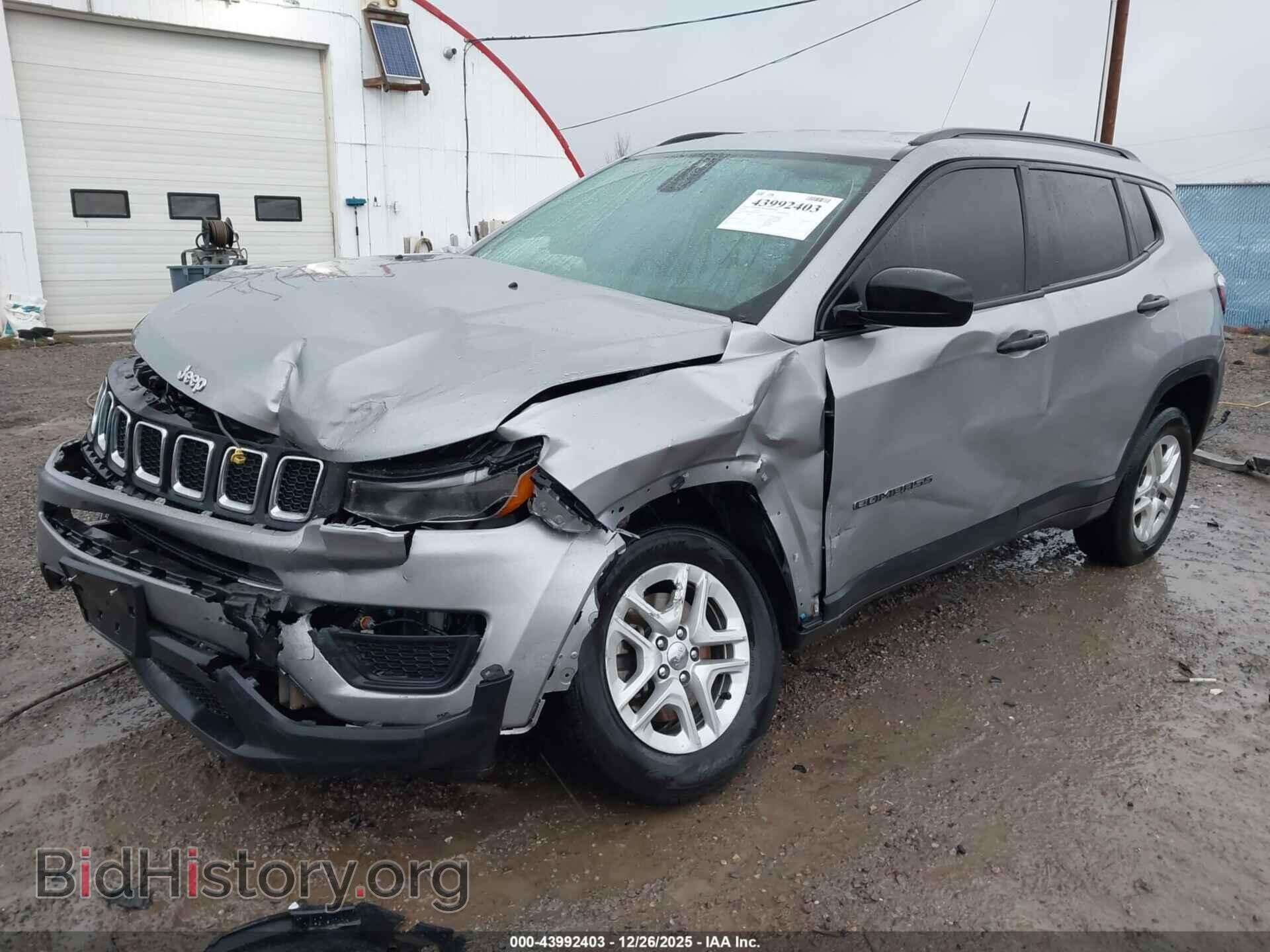 2018 JEEP COMPASS - VIN: 3C4NJDAB0JT493872 - Фото 2