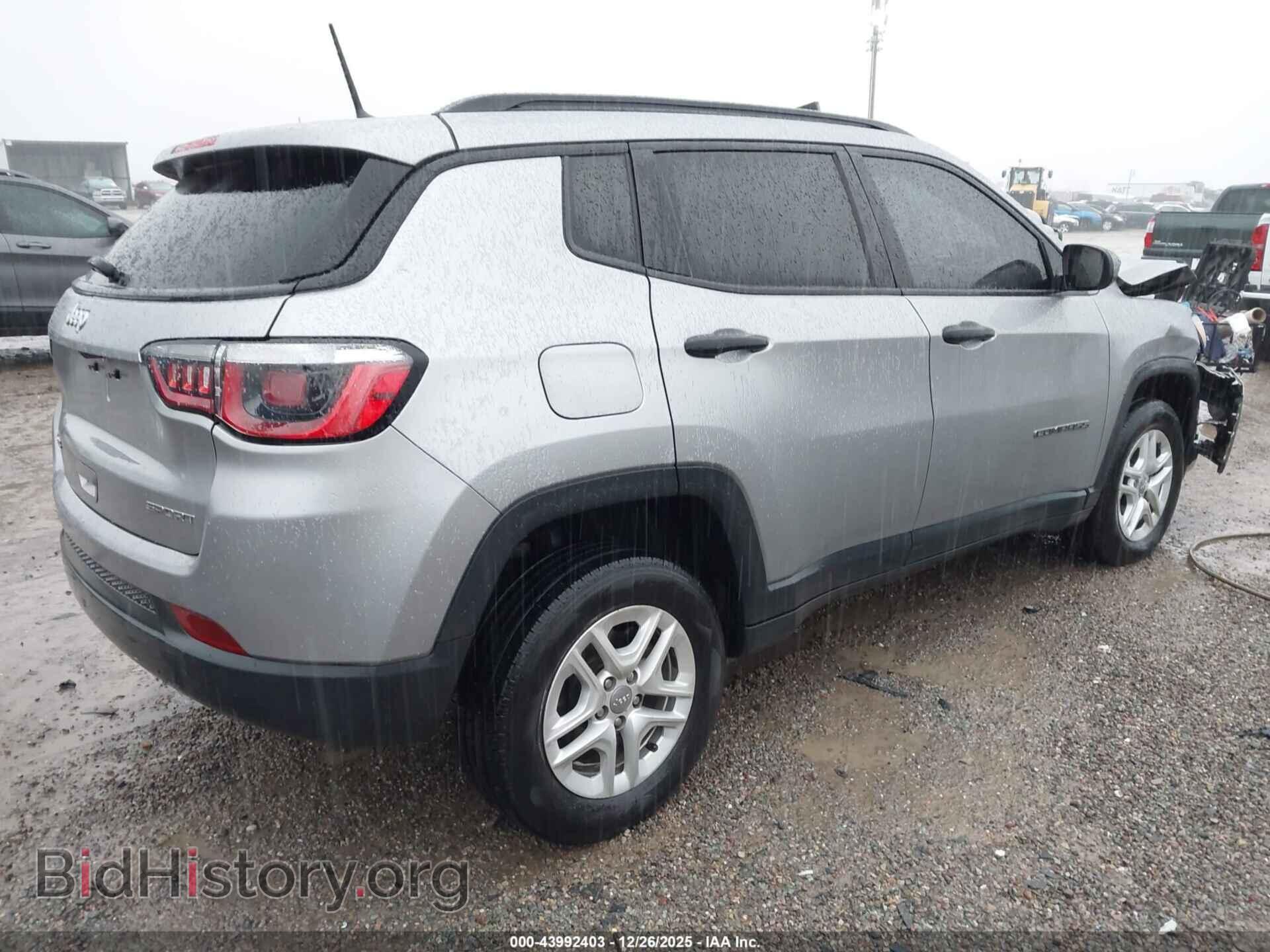 2018 JEEP COMPASS - VIN: 3C4NJDAB0JT493872 - Фото 4