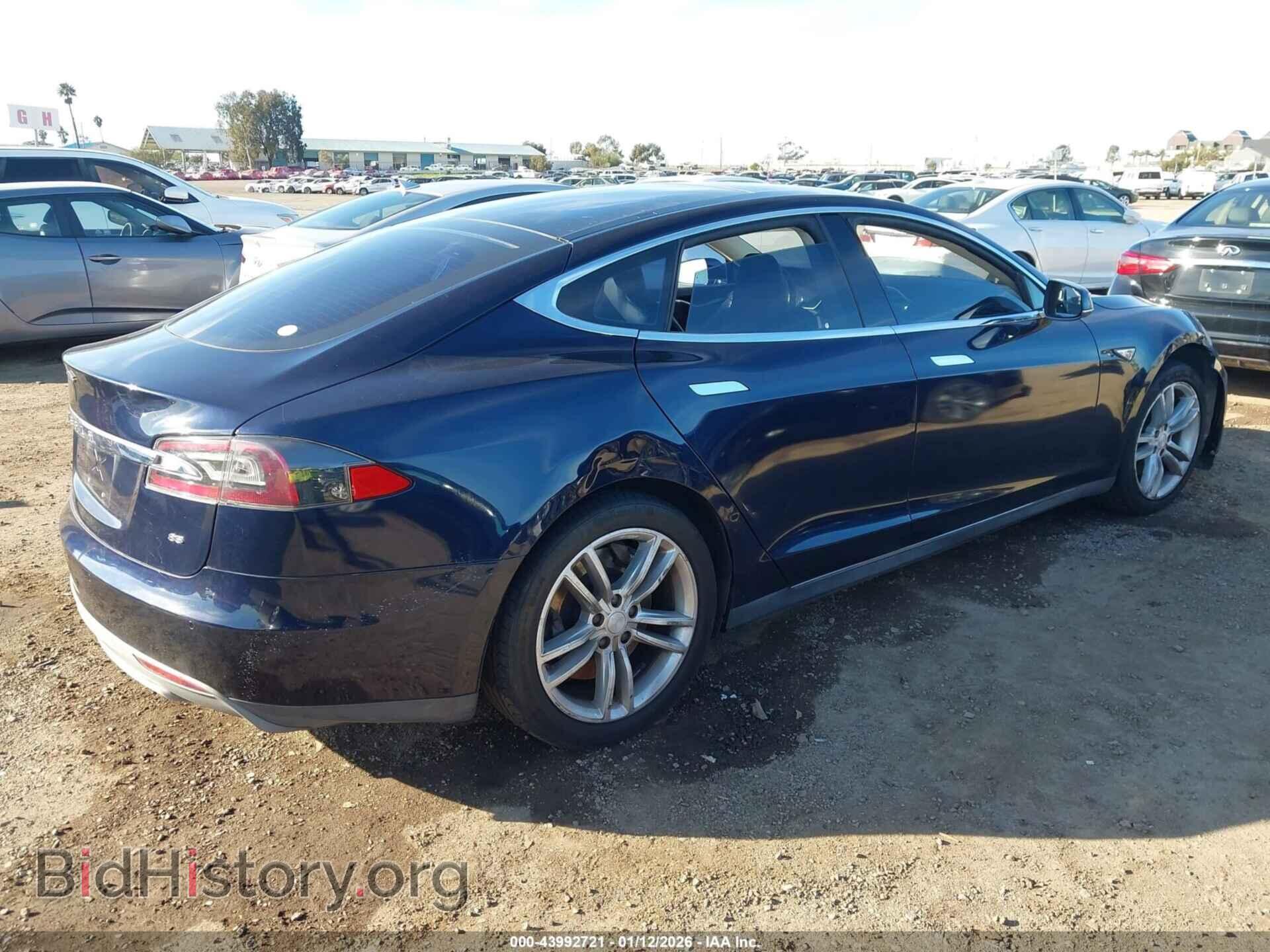 2014 TESLA MODEL S - VIN: 5YJSA1H1XEFP43394 - Фото 4