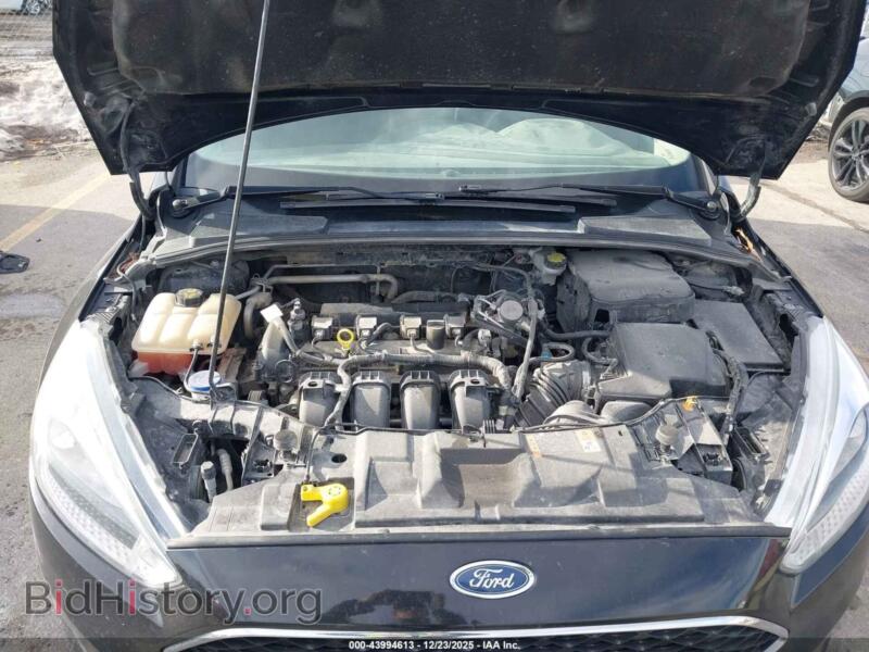 2016 Ford FOCUS (VIN 1FADP3F26GL395534) — photo 10 of 13