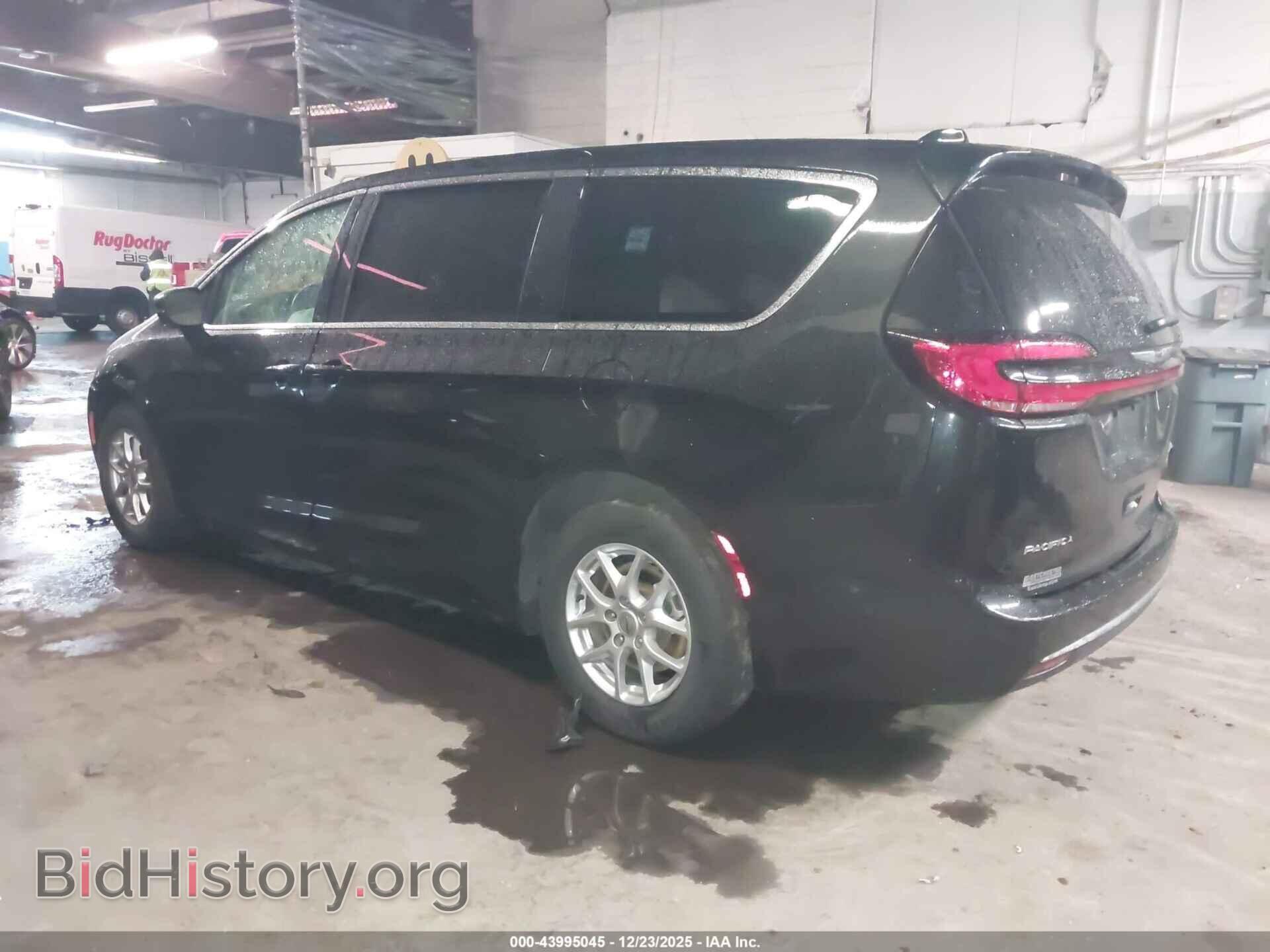 2023 CHRYSLER PACIFICA - VIN: 2C4RC1BG7PR505208 - Фото 3