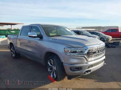 2021 RAM 1500 Limited 4X4 5'7 Box, серебристый — VIN 1C6SRFHTXMN535563, IAAI