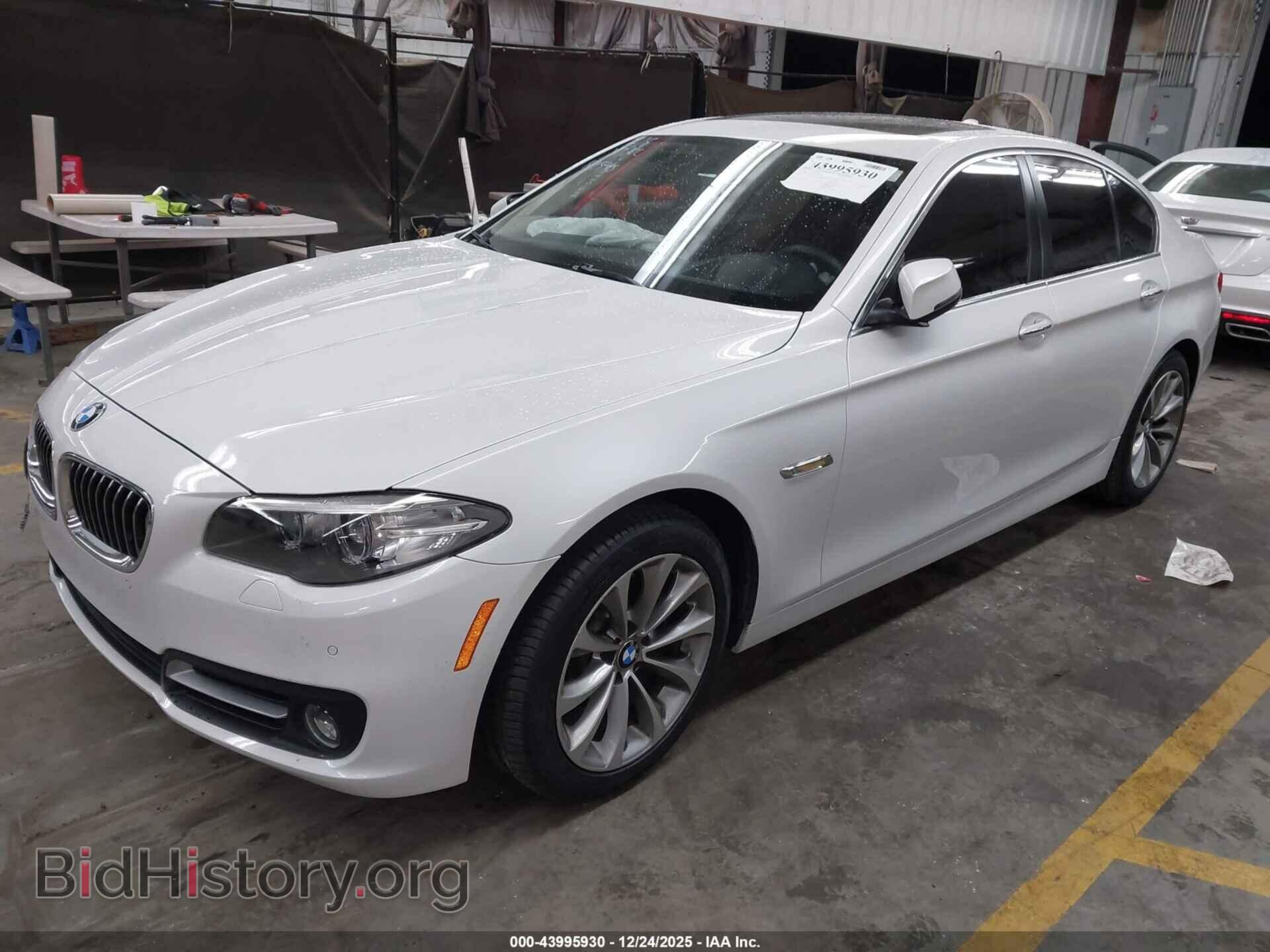 2016 BMW 528I - VIN: WBA5A5C51GD528170 - Photo 2