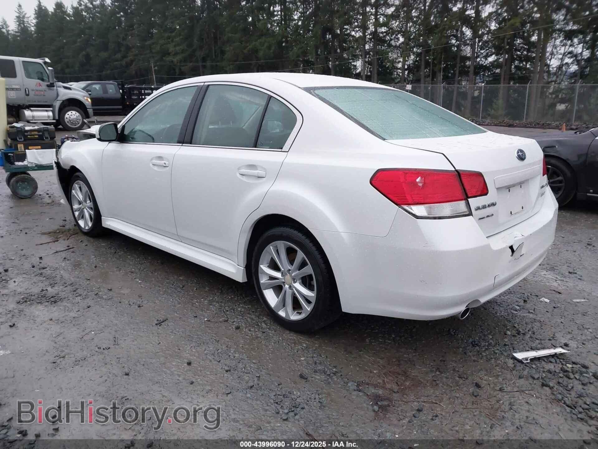 2013 SUBARU LEGACY - VIN: 4S3BMBC60D3043749 - Фото 3