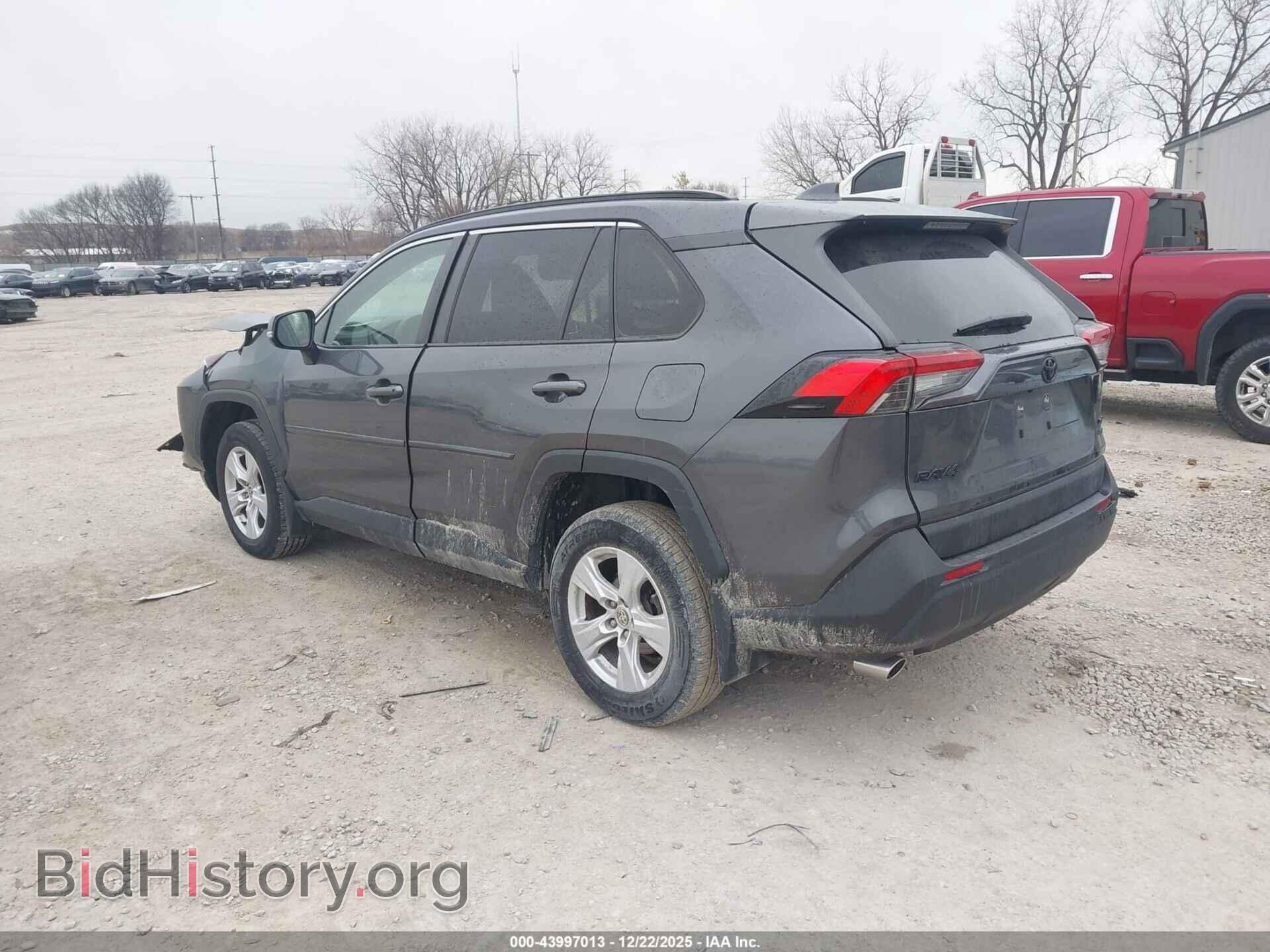 2020 TOYOTA RAV4 - VIN: JTMP1RFVXLD050145 - Фото 3