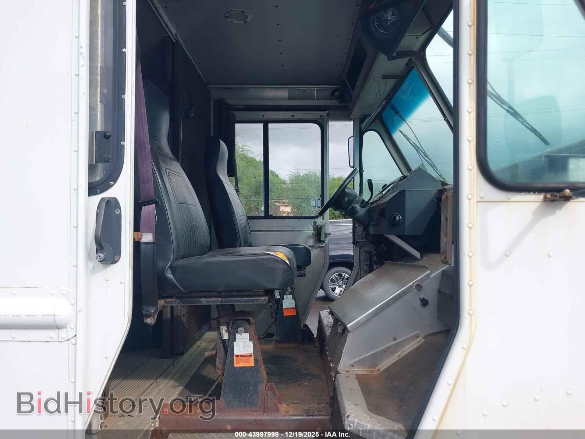 2014 FORD E-350 STRIPPED - VIN: 1FC3E3KL3EDB11018 - Photo 6