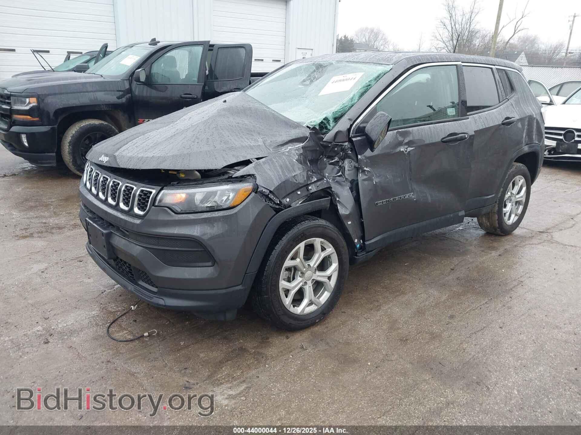 2024 JEEP COMPASS - VIN: 3C4NJDANXRT155420 - Фото 2