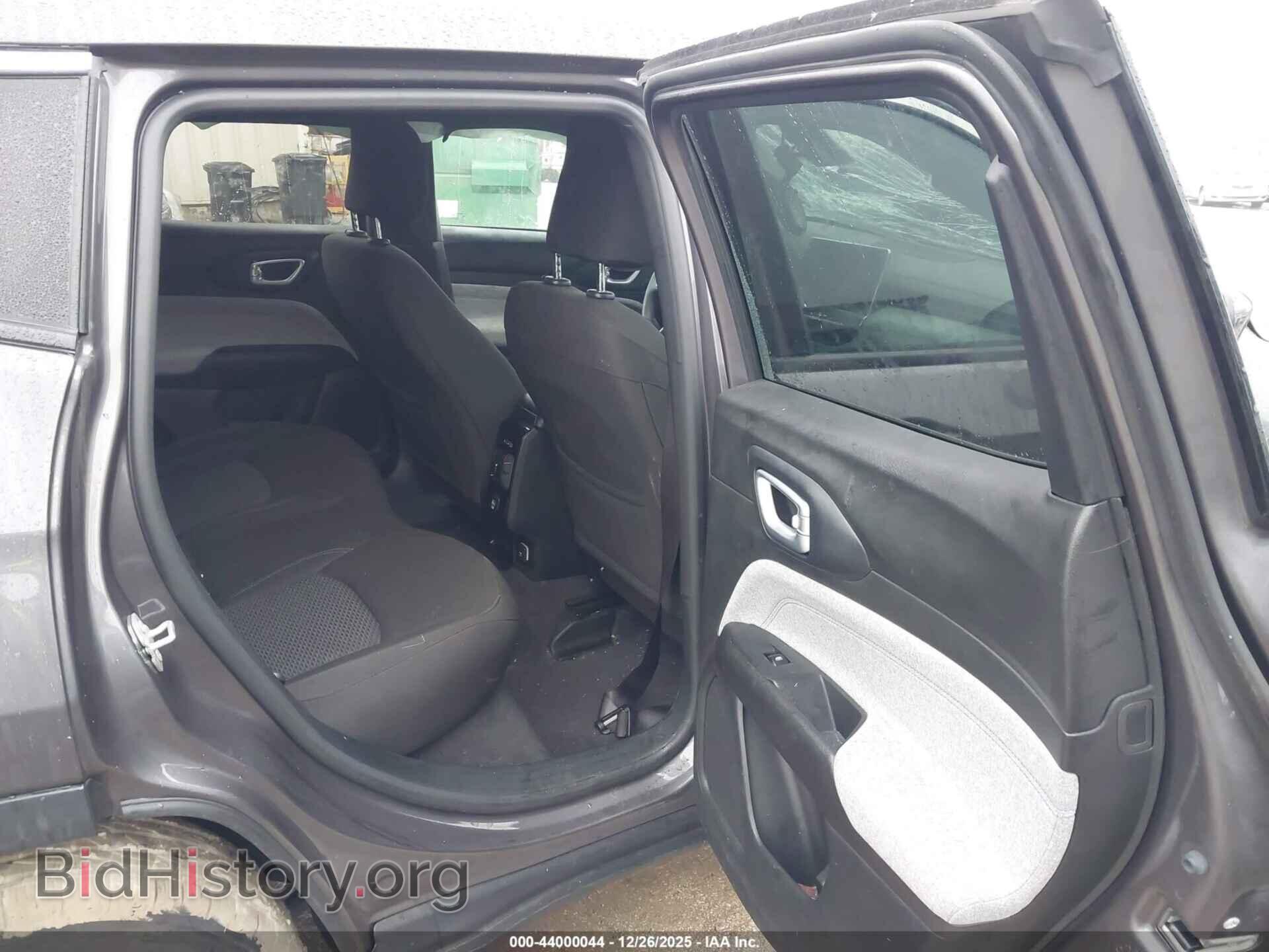 2024 JEEP COMPASS - VIN: 3C4NJDANXRT155420 - Фото 8