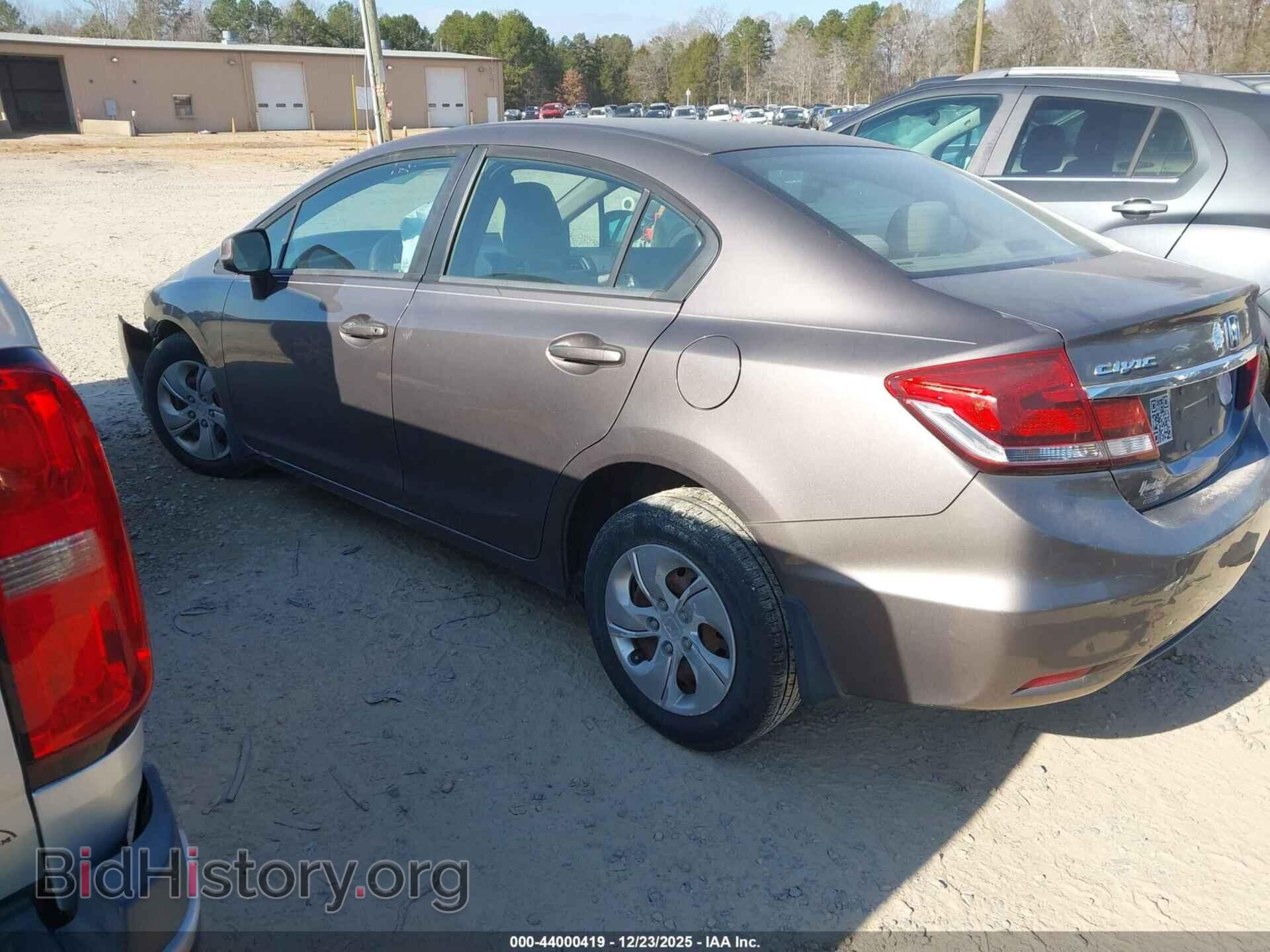 2013 HONDA CIVIC - VIN: 19XFB2F55DE289585 - Фото 3