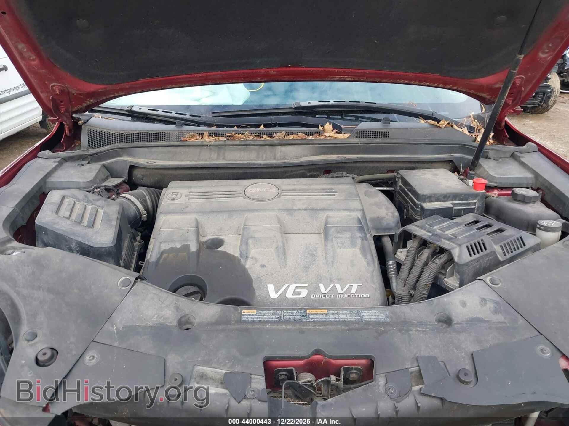2011 GMC TERRAIN - VIN: 2CTFLUE52B6215083 - Photo 10