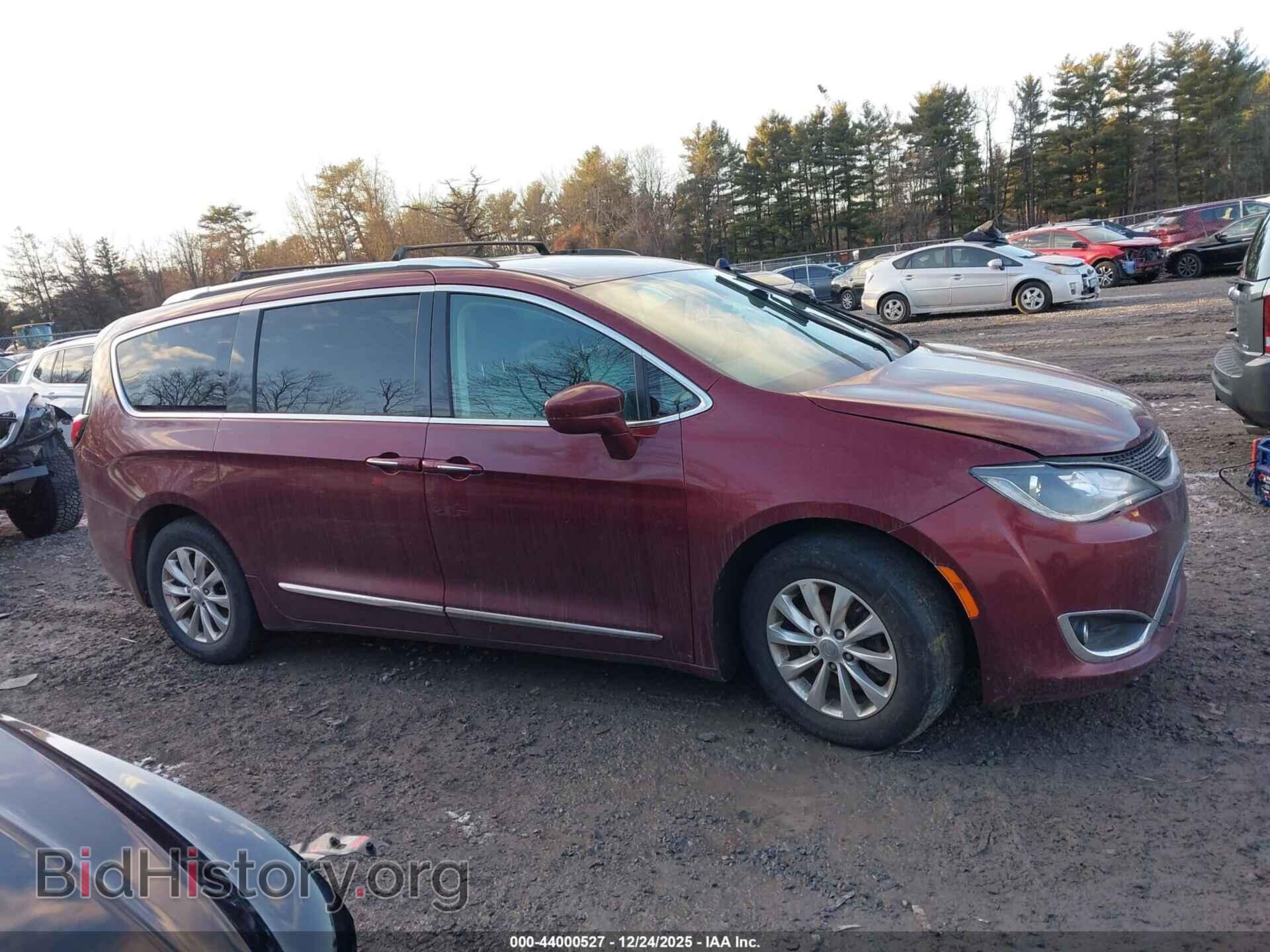 2018 CHRYSLER PACIFICA - VIN: 2C4RC1BG7JR269330 - Фото 13