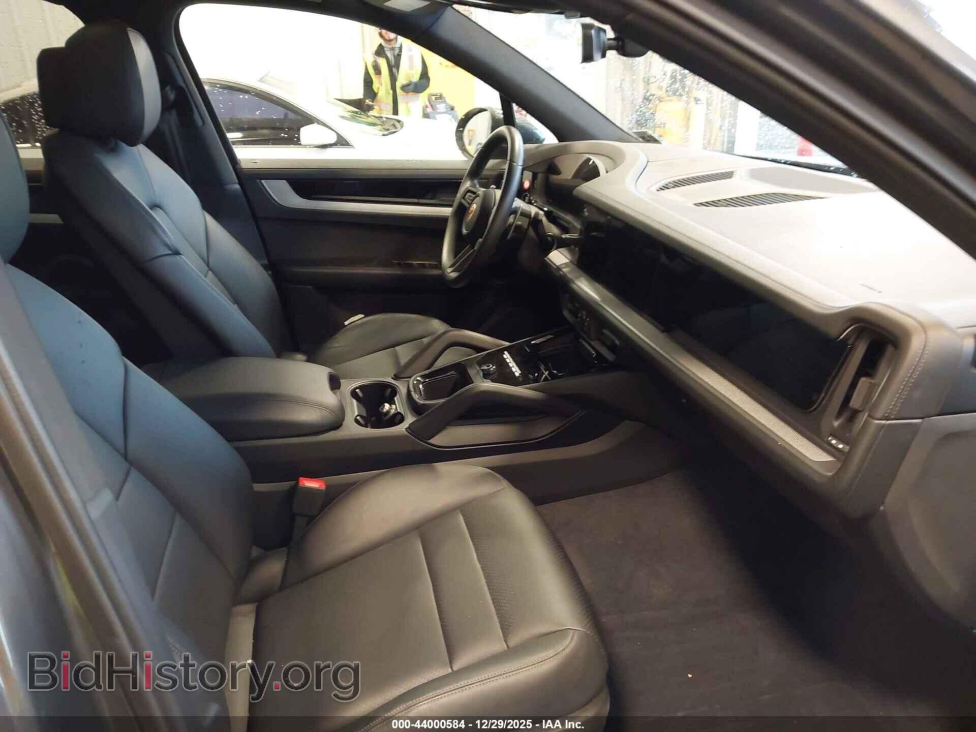2025 PORSCHE CAYENNE - VIN: WP1AA2AY7SDA02422 - Фото 5