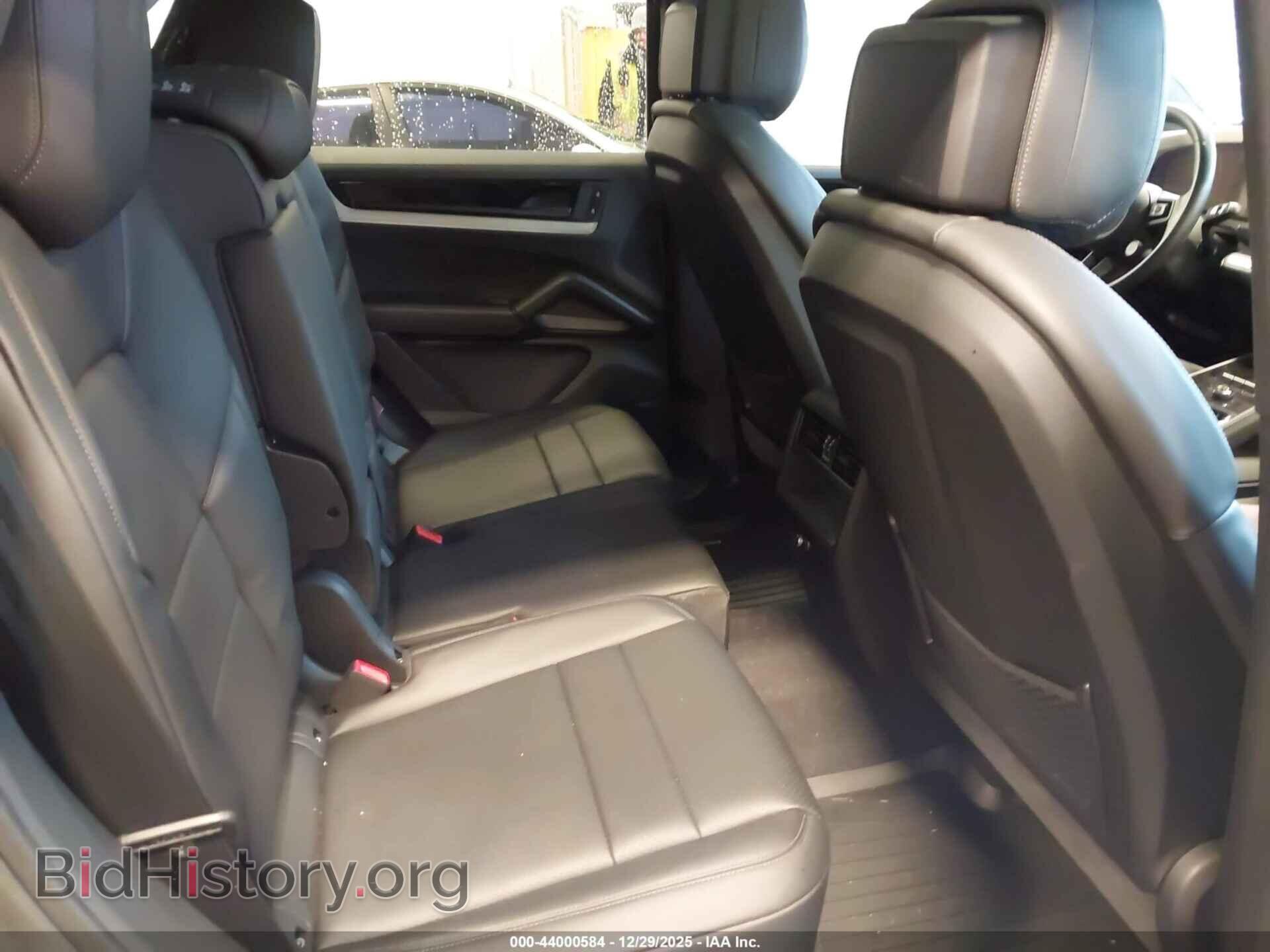 2025 PORSCHE CAYENNE - VIN: WP1AA2AY7SDA02422 - Фото 8
