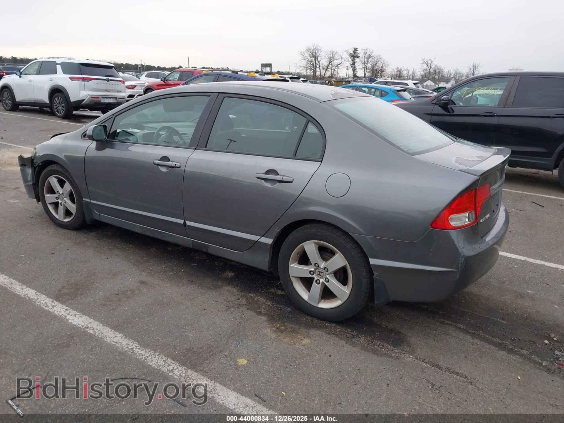 2010 HONDA CIVIC - VIN: 2HGFA1F67AH510739 - Фото 3