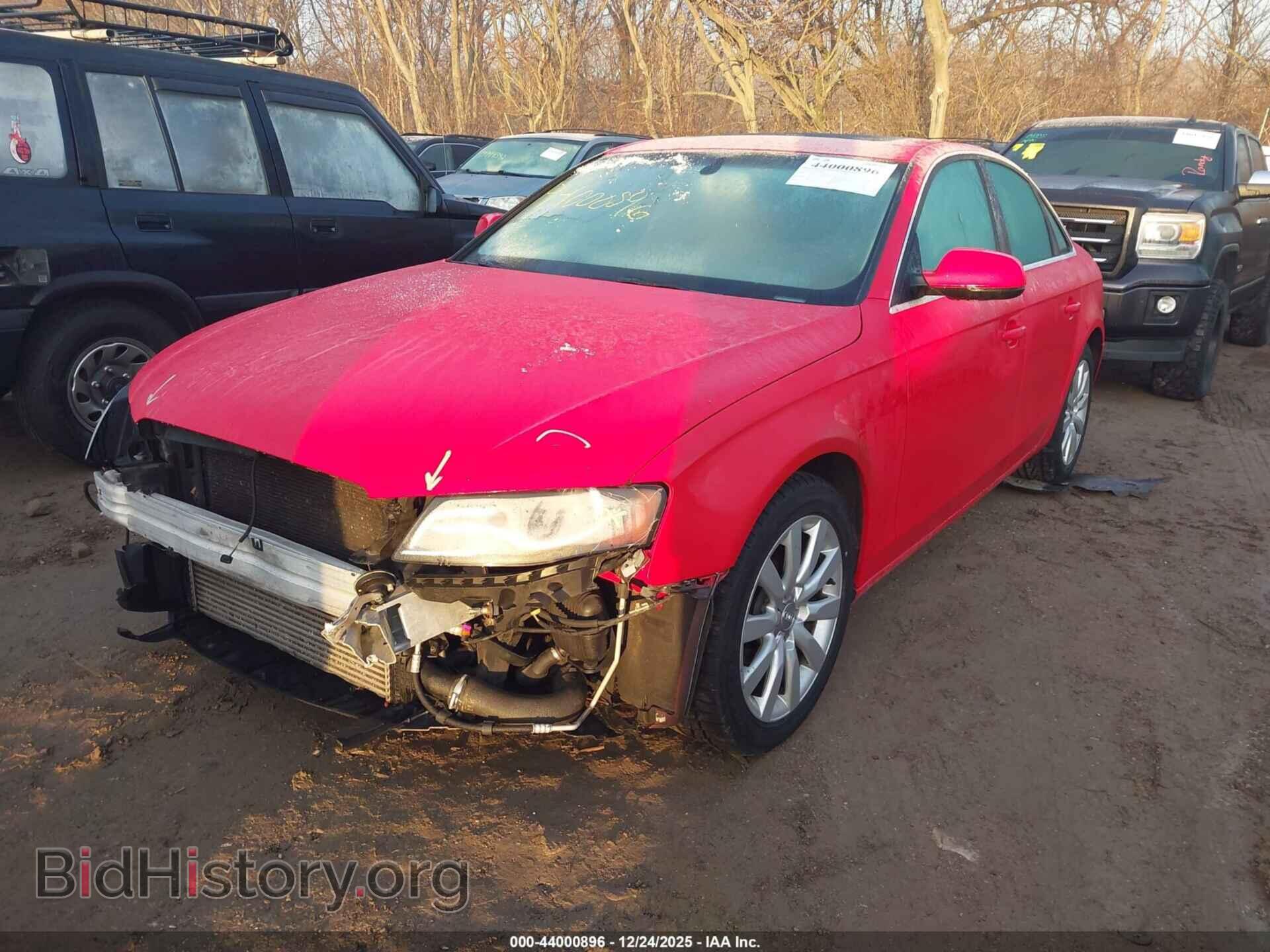 2011 AUDI A4 - VIN: WAUFFAFL6BN033054 - Фото 2