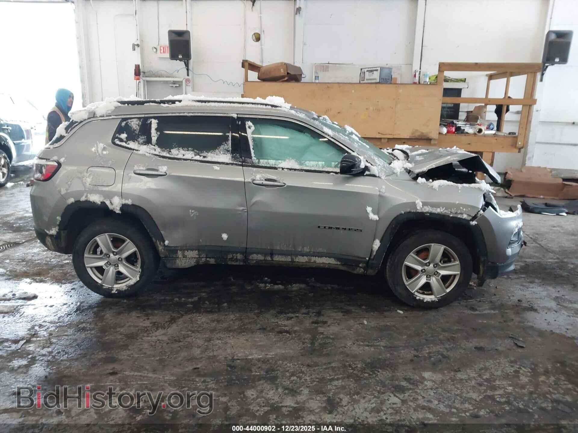 2022 JEEP COMPASS - VIN: 3C4NJDBB4NT136733 - Фото 13