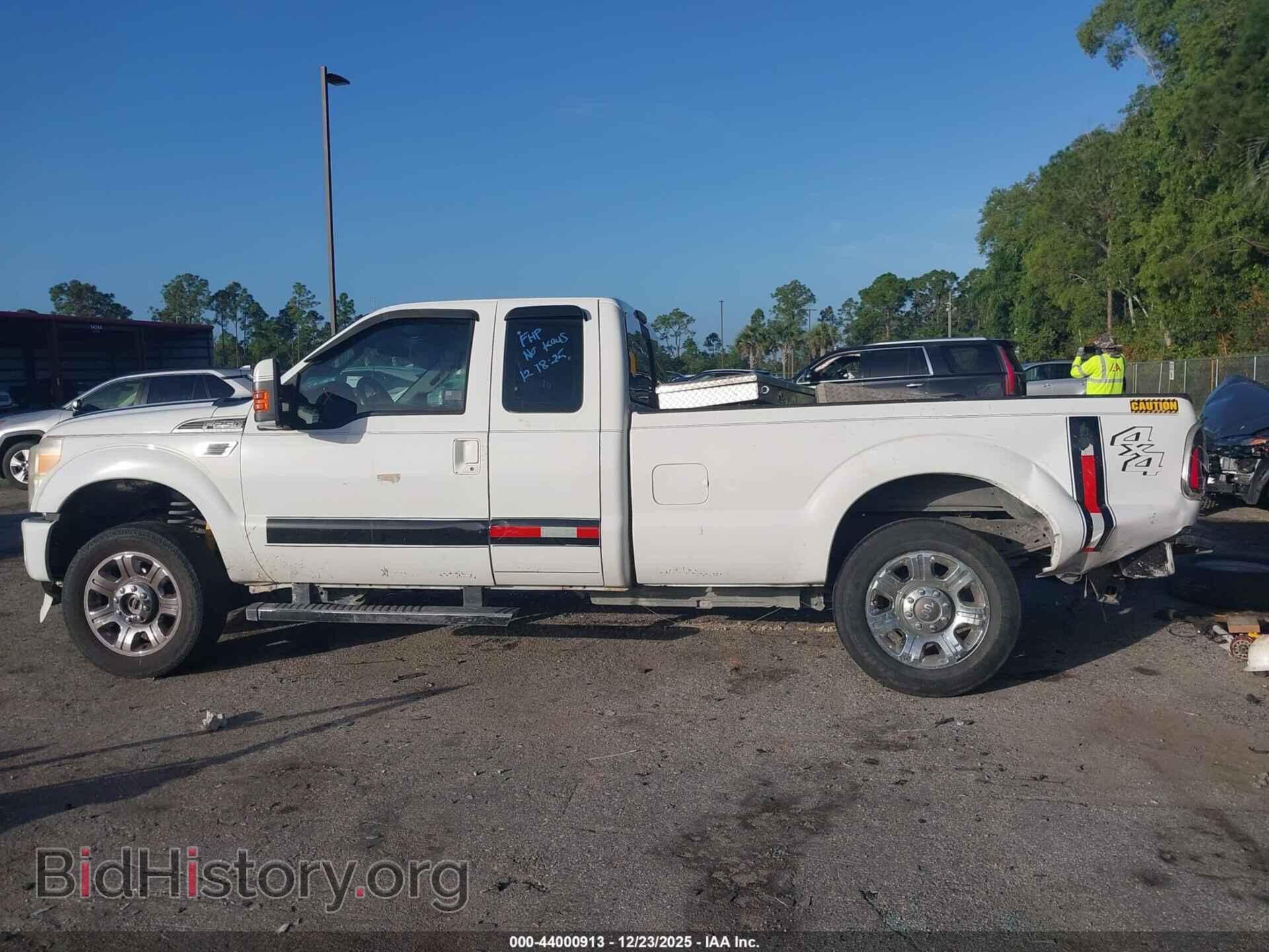 2011 FORD F-250 - VIN: 1FT7X2B61BEA83189 - Фото 14