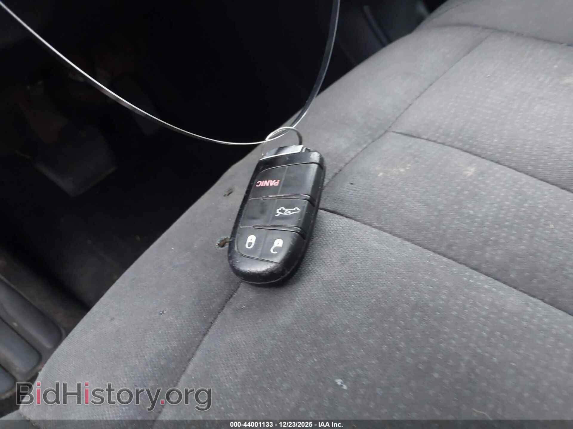 2016 CHRYSLER 200 - VIN: 1C3CCCAB0GN101997 - Фото 11