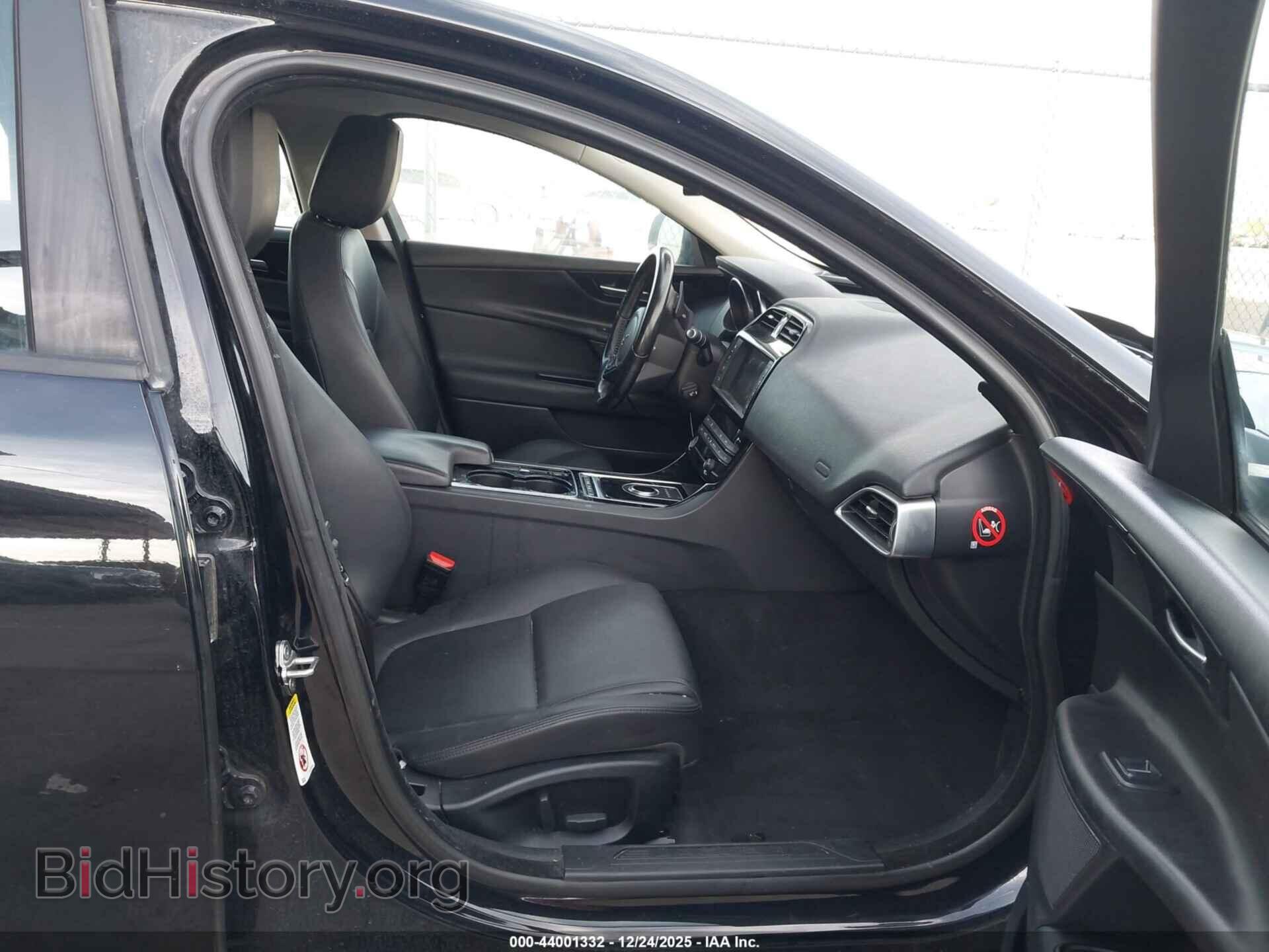 2017 JAGUAR XE - VIN: SAJAR4BG9HA977253 - Фото 5