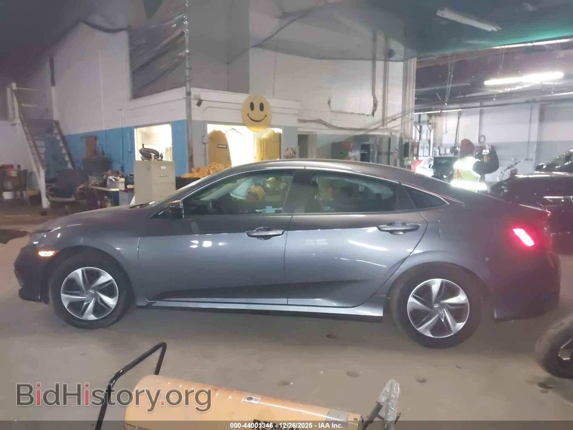 2019 HONDA CIVIC - VIN: 2HGFC2F68KH557716 - Фото 14