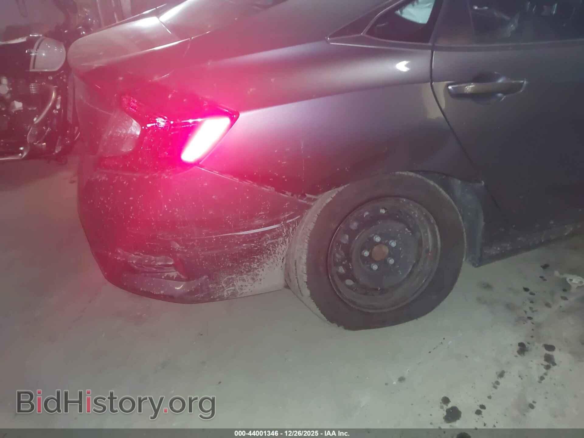 2019 HONDA CIVIC - VIN: 2HGFC2F68KH557716 - Фото 6
