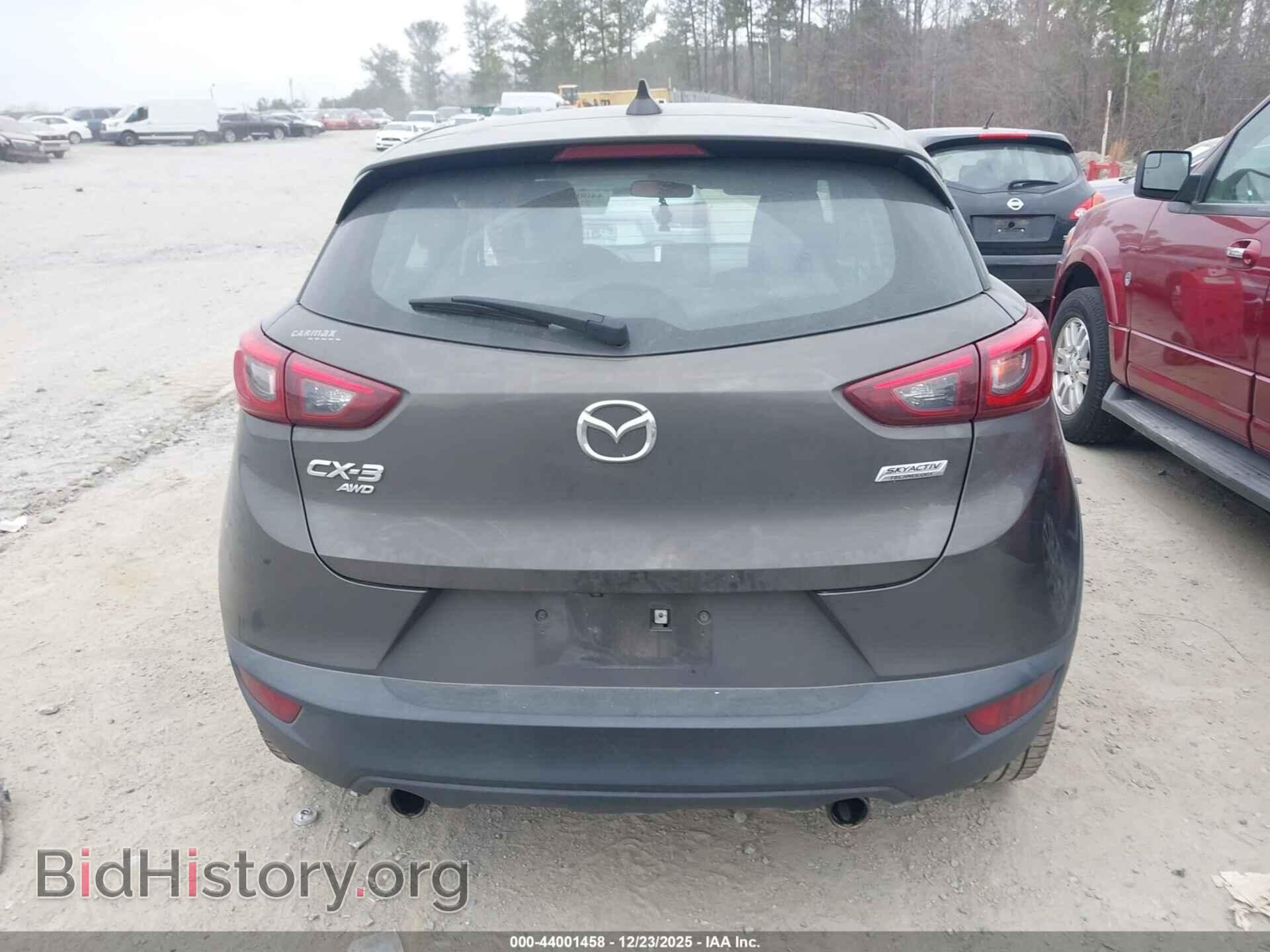 2018 MAZDA CX-3 - VIN: JM1DKFB73J0321251 - Фото 16