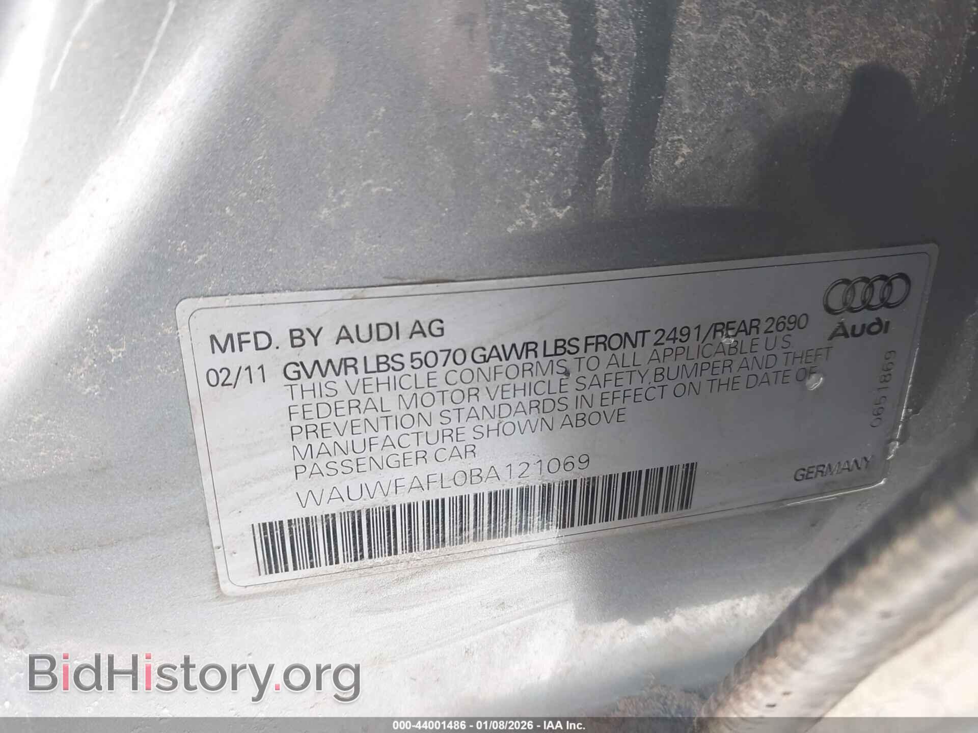 2011 AUDI A4 - VIN: WAUWFAFL0BA121069 - Фото 9