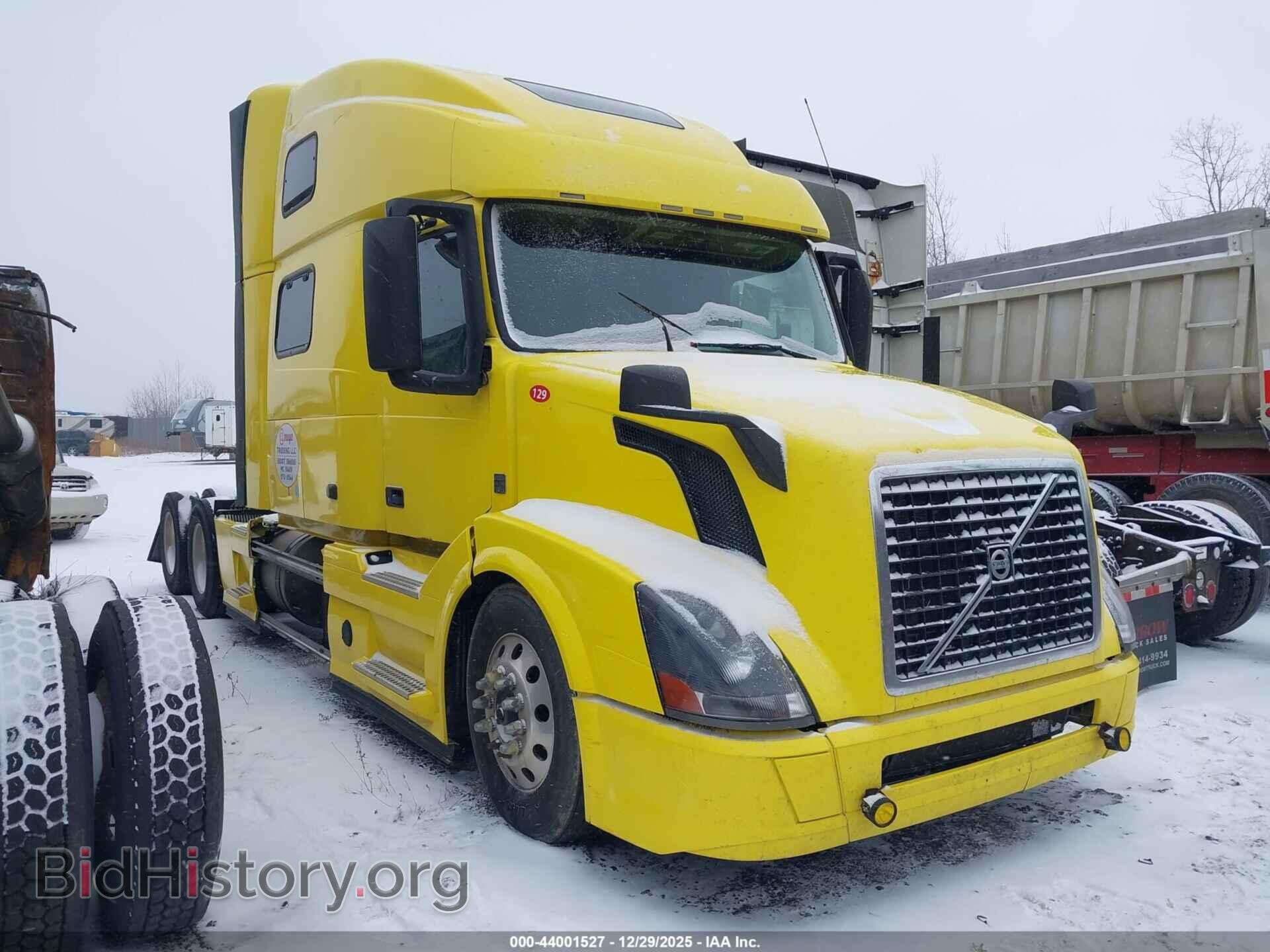 Фотография 4V4NC9EHXJN995329 - VOLVO VNL 2018