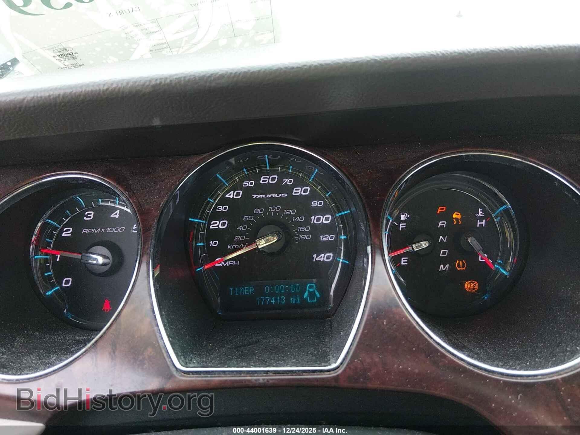 2011 FORD TAURUS - VIN: 1FAHP2EW6BG101597 - Фото 7