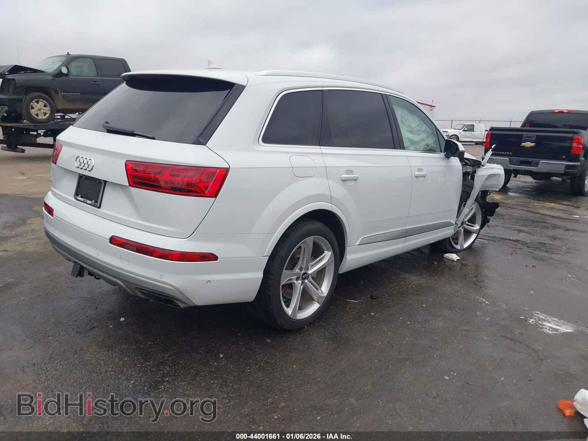 2019 AUDI Q7 - VIN: WA1VAAF78KD016627 - Фото 4