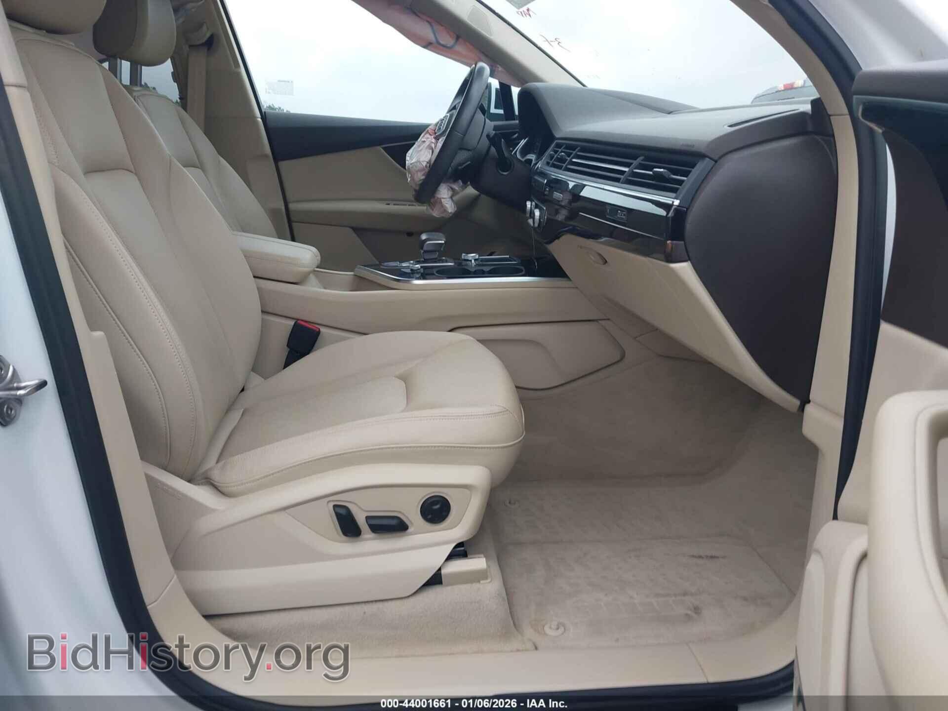2019 AUDI Q7 - VIN: WA1VAAF78KD016627 - Фото 5