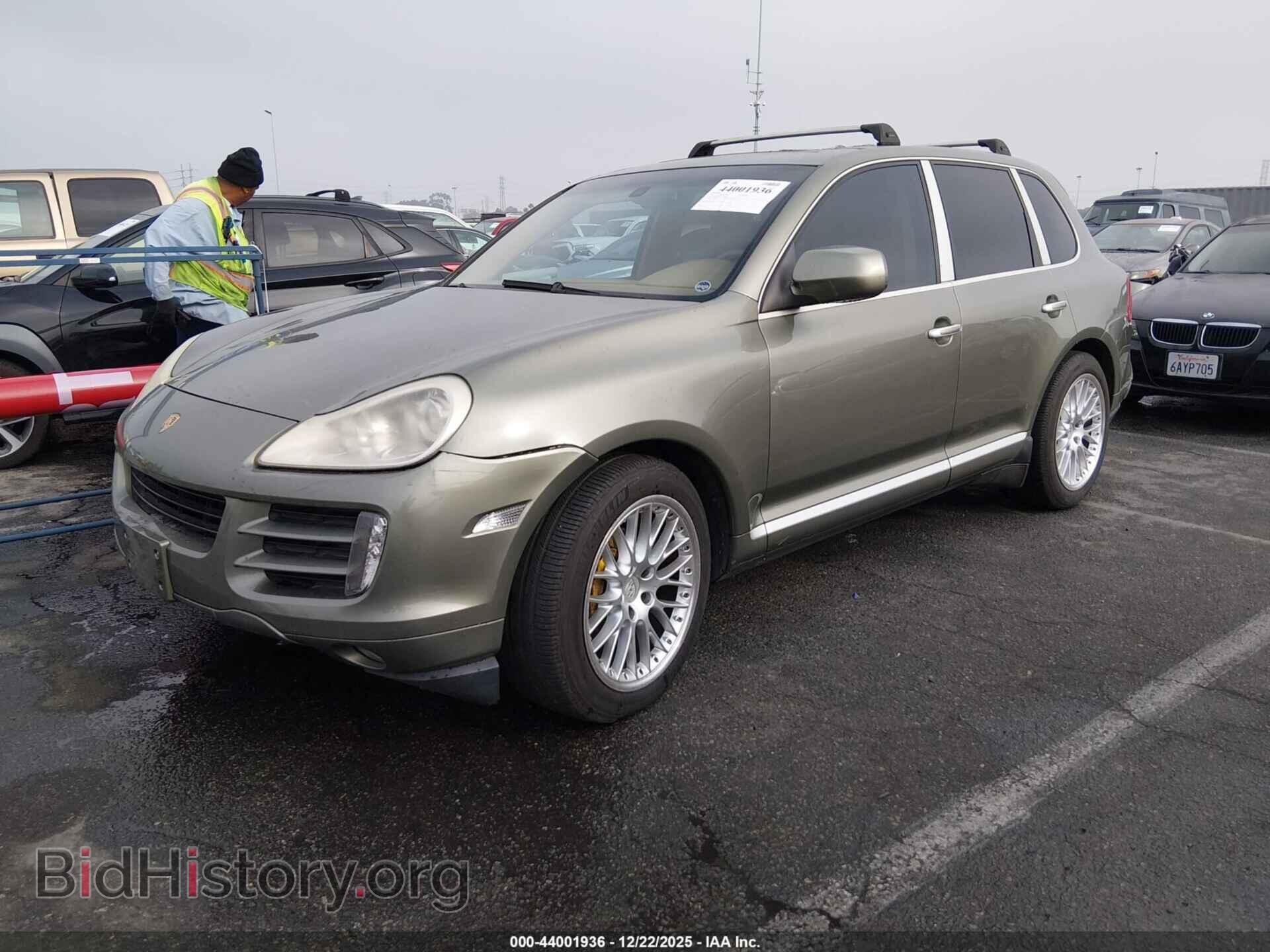2010 PORSCHE CAYENNE - VIN: WP1AA2APXALA06511 - Фото 2
