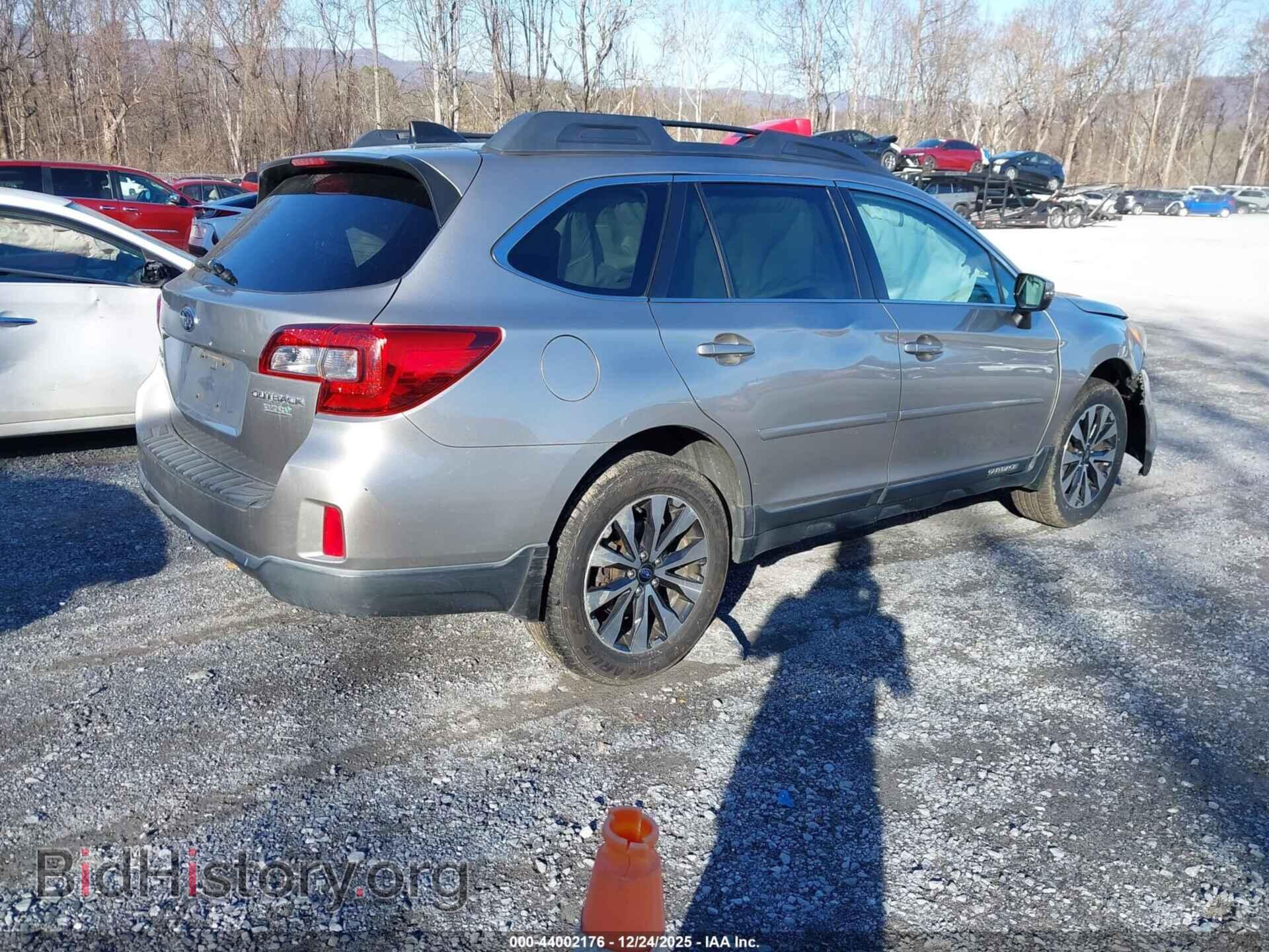 2016 SUBARU OUTBACK - VIN: 4S4BSANC4G3242225 - Photo 4